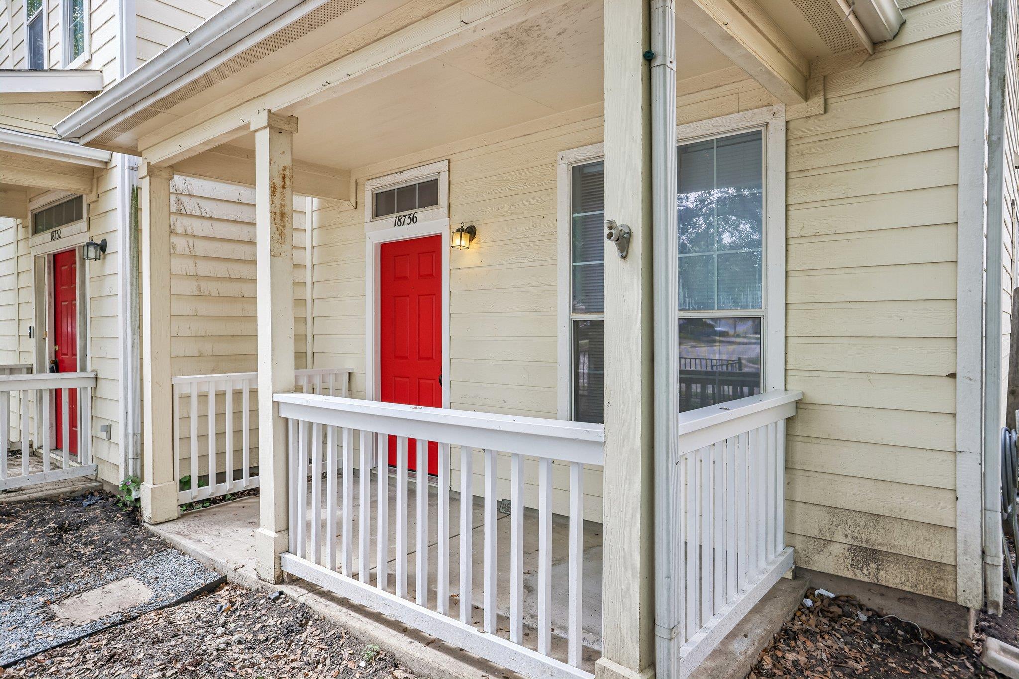 18736 Imperial Eagle Ln Property Photo 6