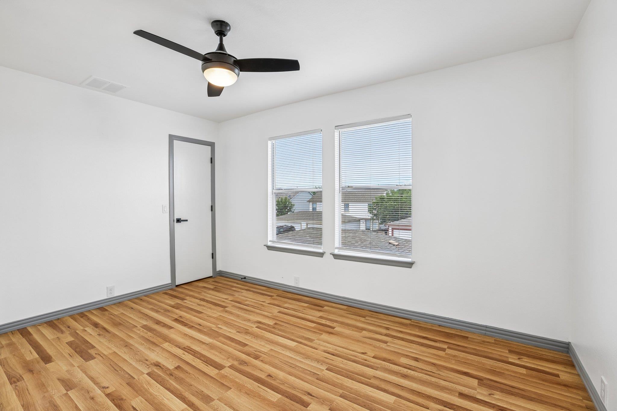 18736 Imperial Eagle Ln Property Photo 31