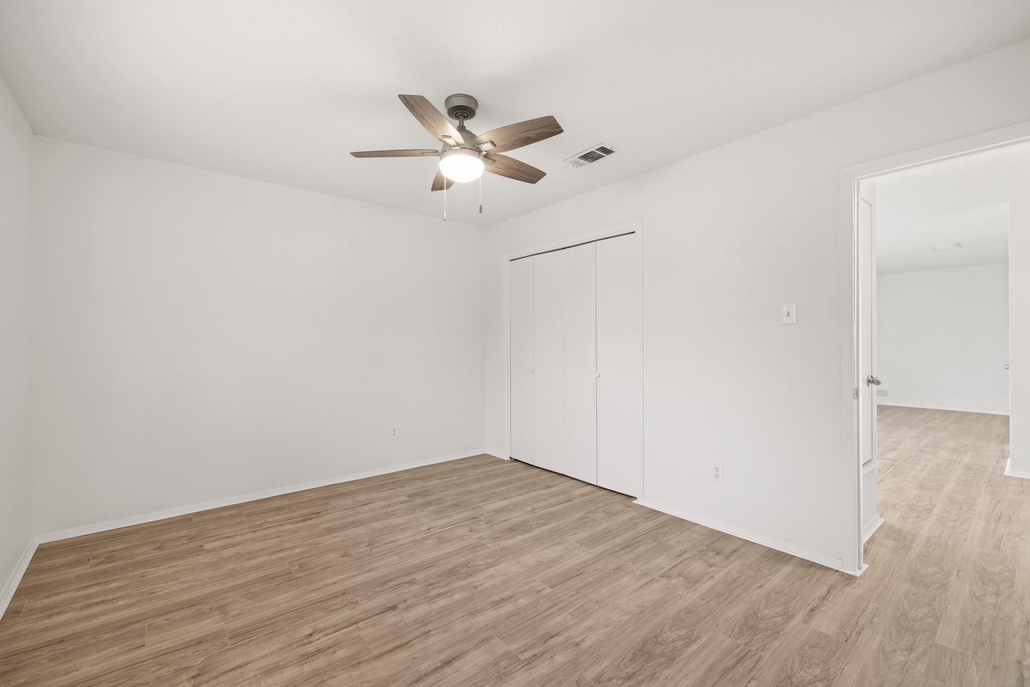 2401 Singletree Ave #b Property Photo 15