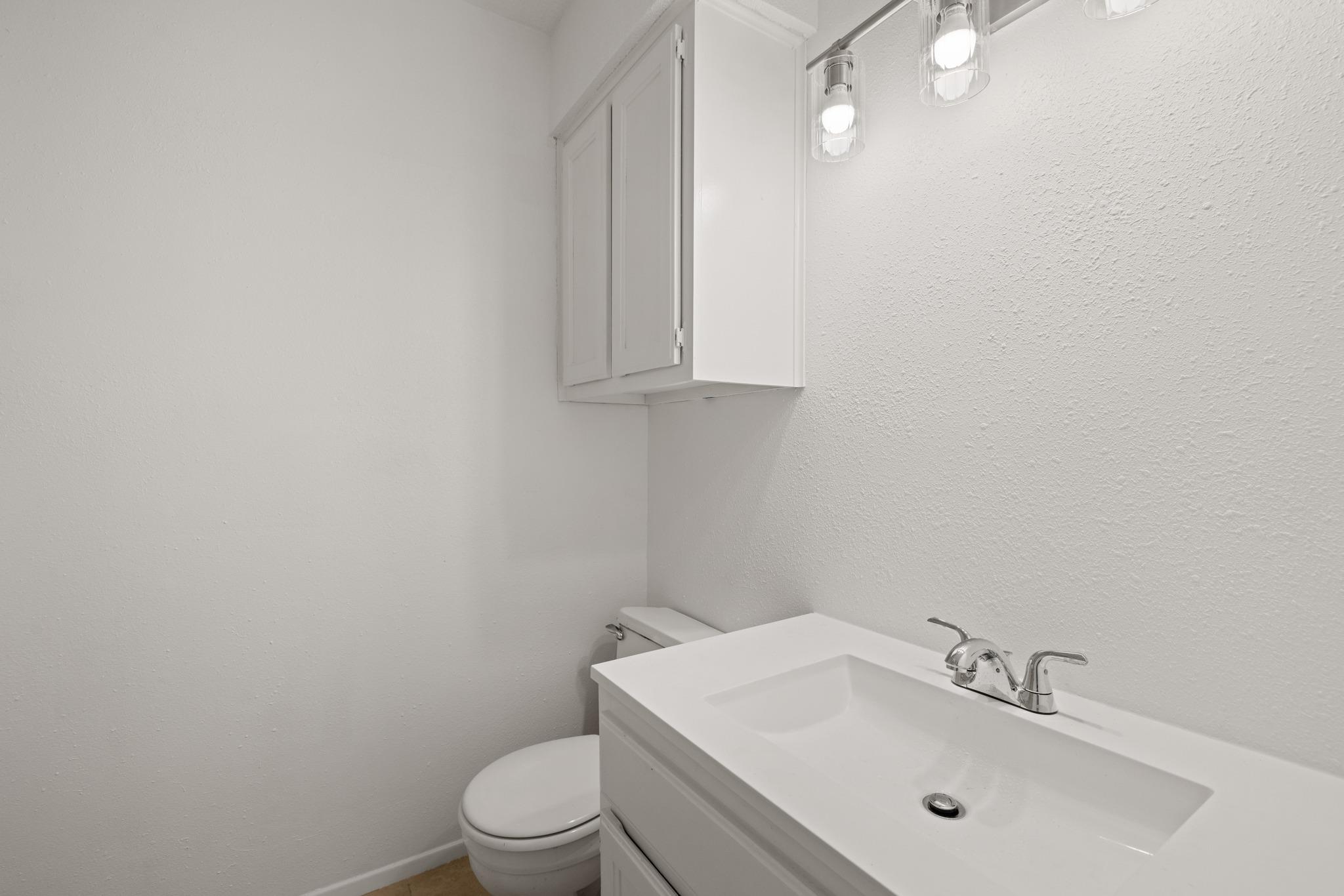 2401 Singletree Ave #b Property Photo 19