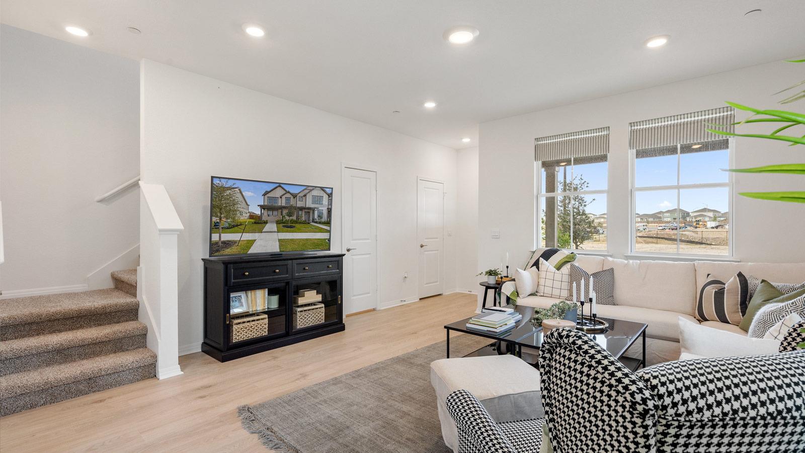 2630 Caleb Asher Loop Property Photo 7