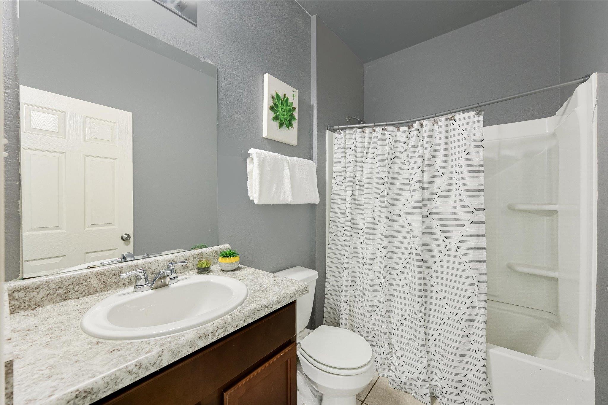 220 Nettletree Dr Property Photo 18