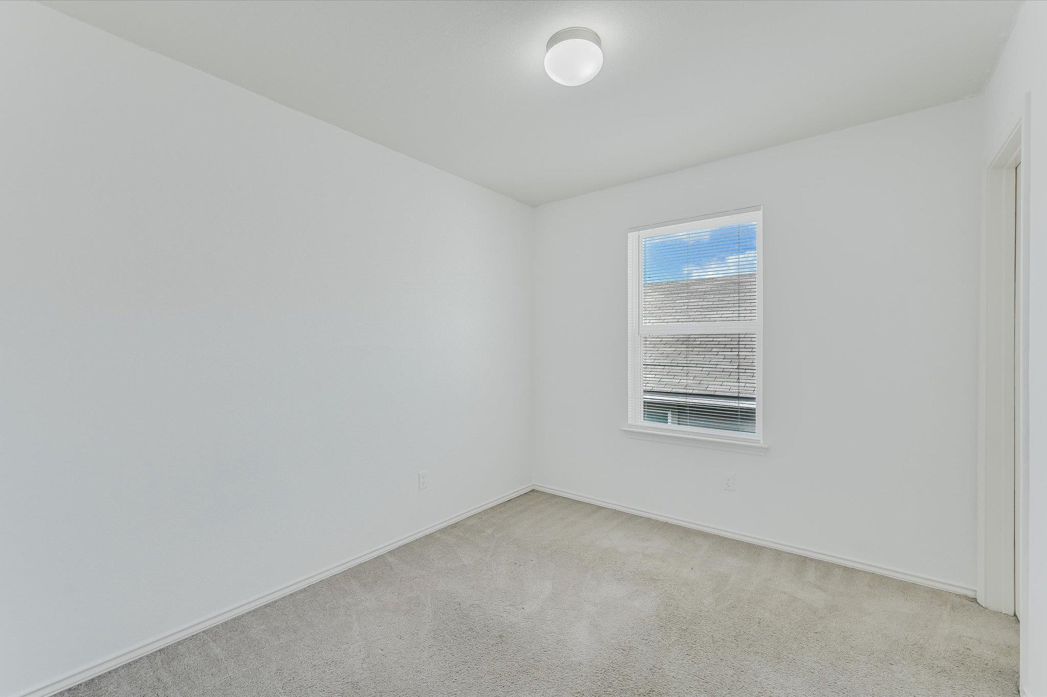 220 Nettletree Dr Property Photo 21