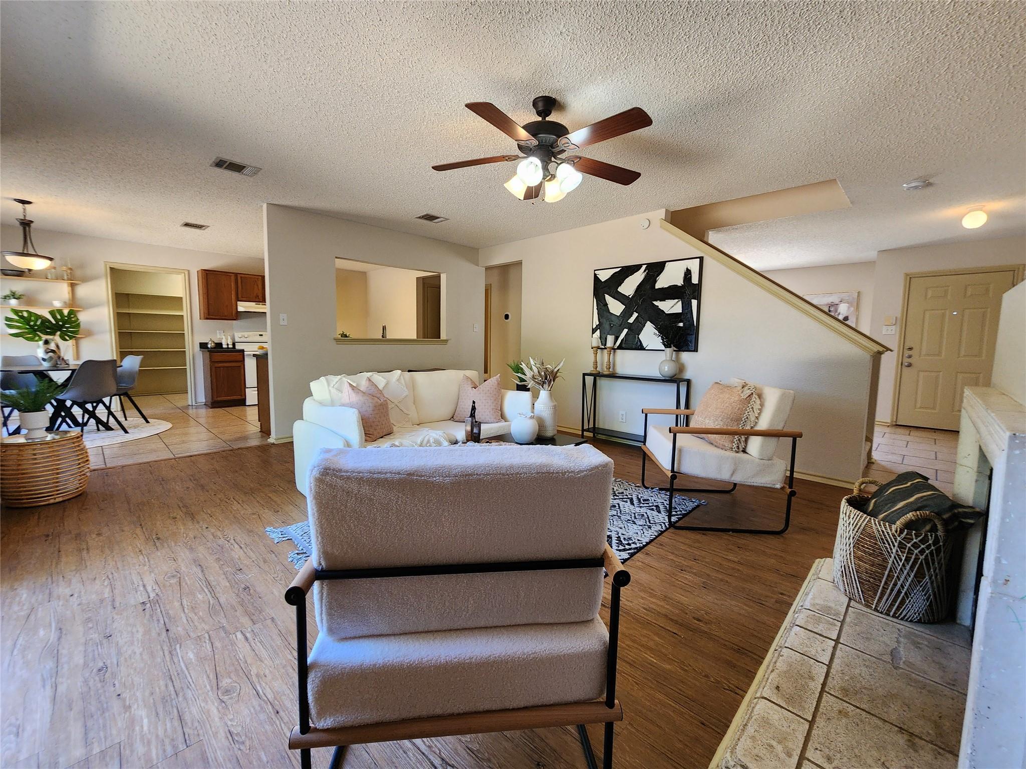 2516 Glen Field Dr Property Photo