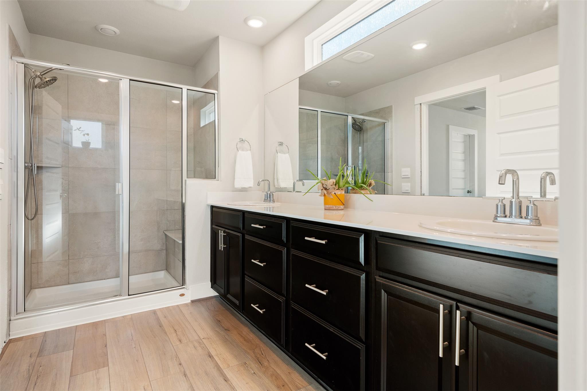 7403 Acela Trl Property Photo 12