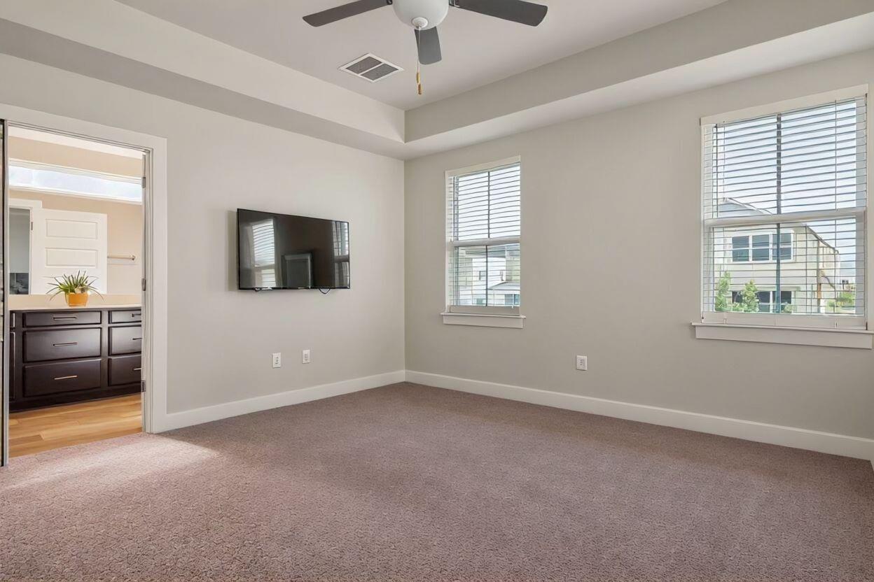 7403 Acela Trl Property Photo 21