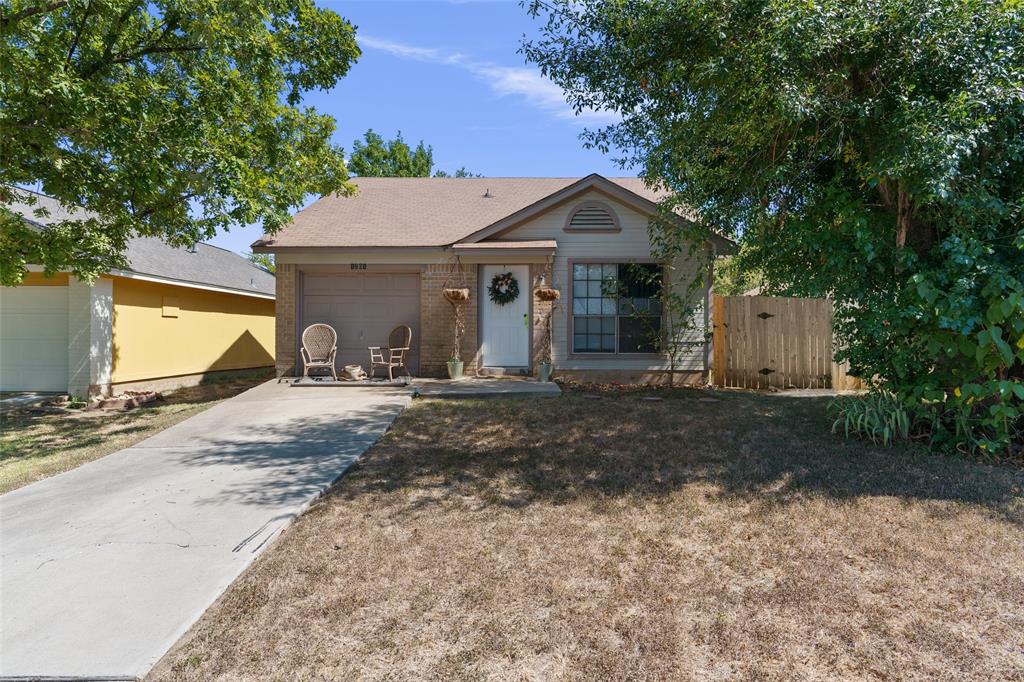 1201 Fairlawn Cv Property Photo 1