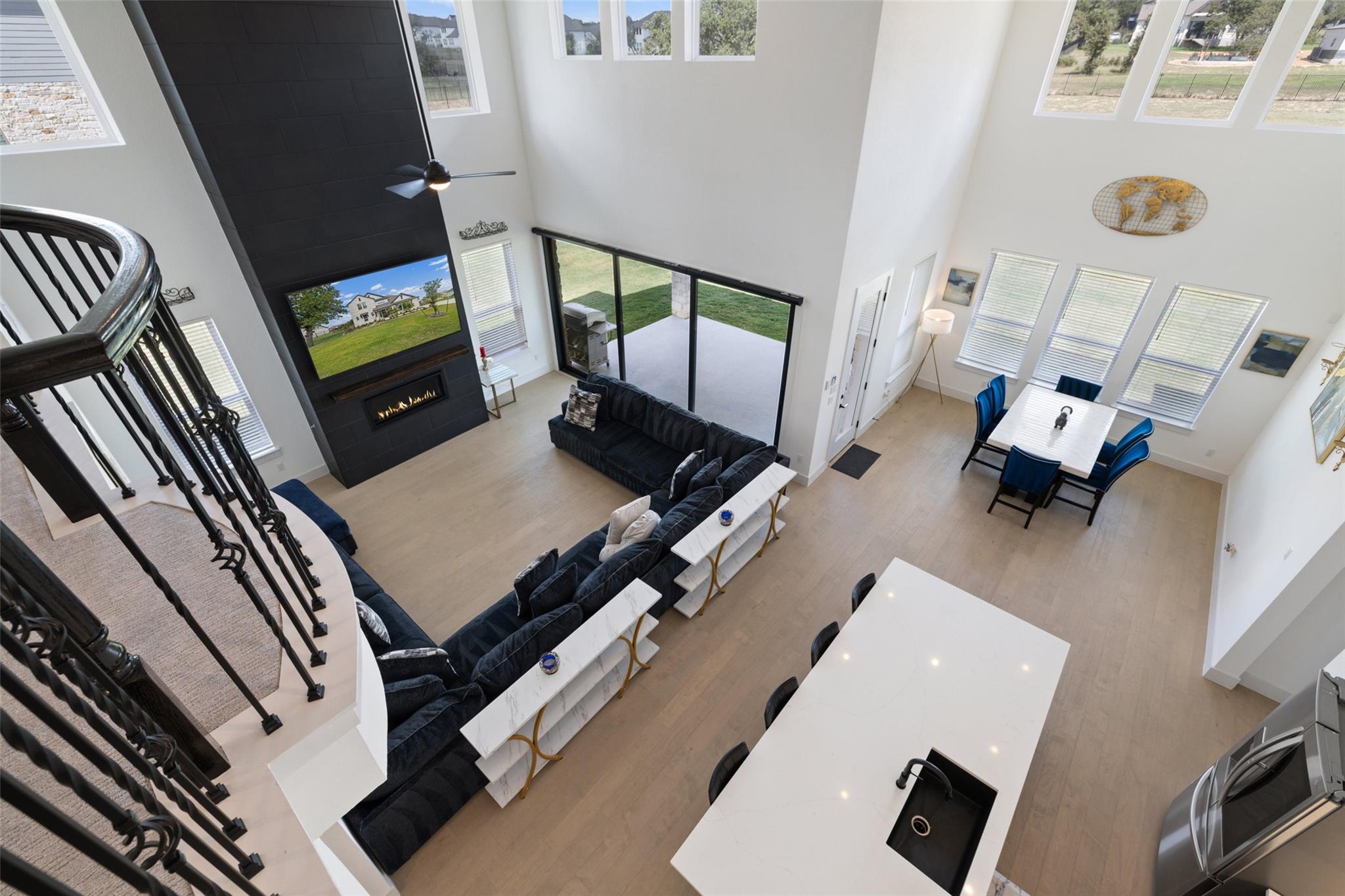 201 Shady Hill Loop Property Photo 30
