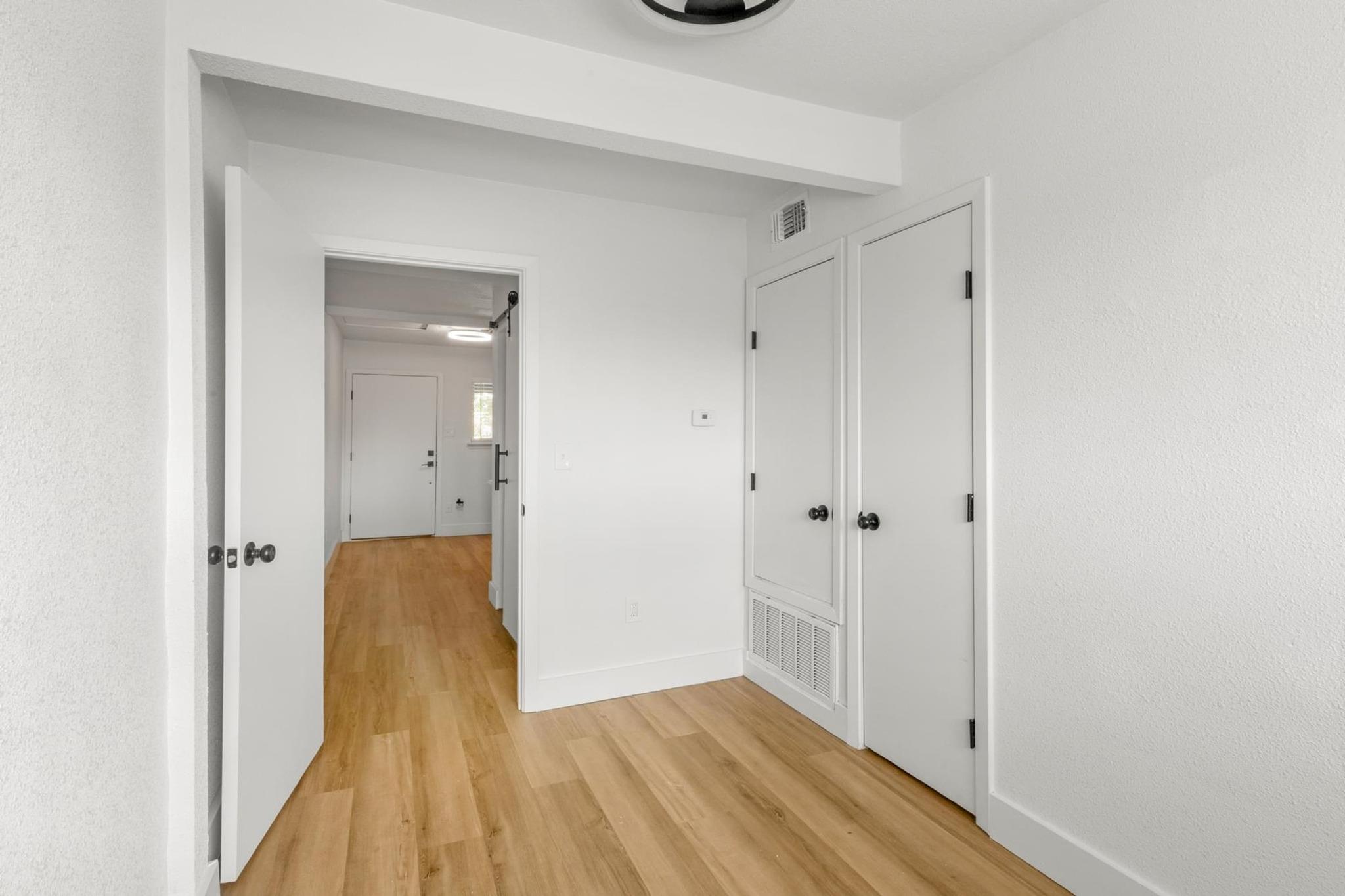 7929 Gault St #200 Property Photo 8