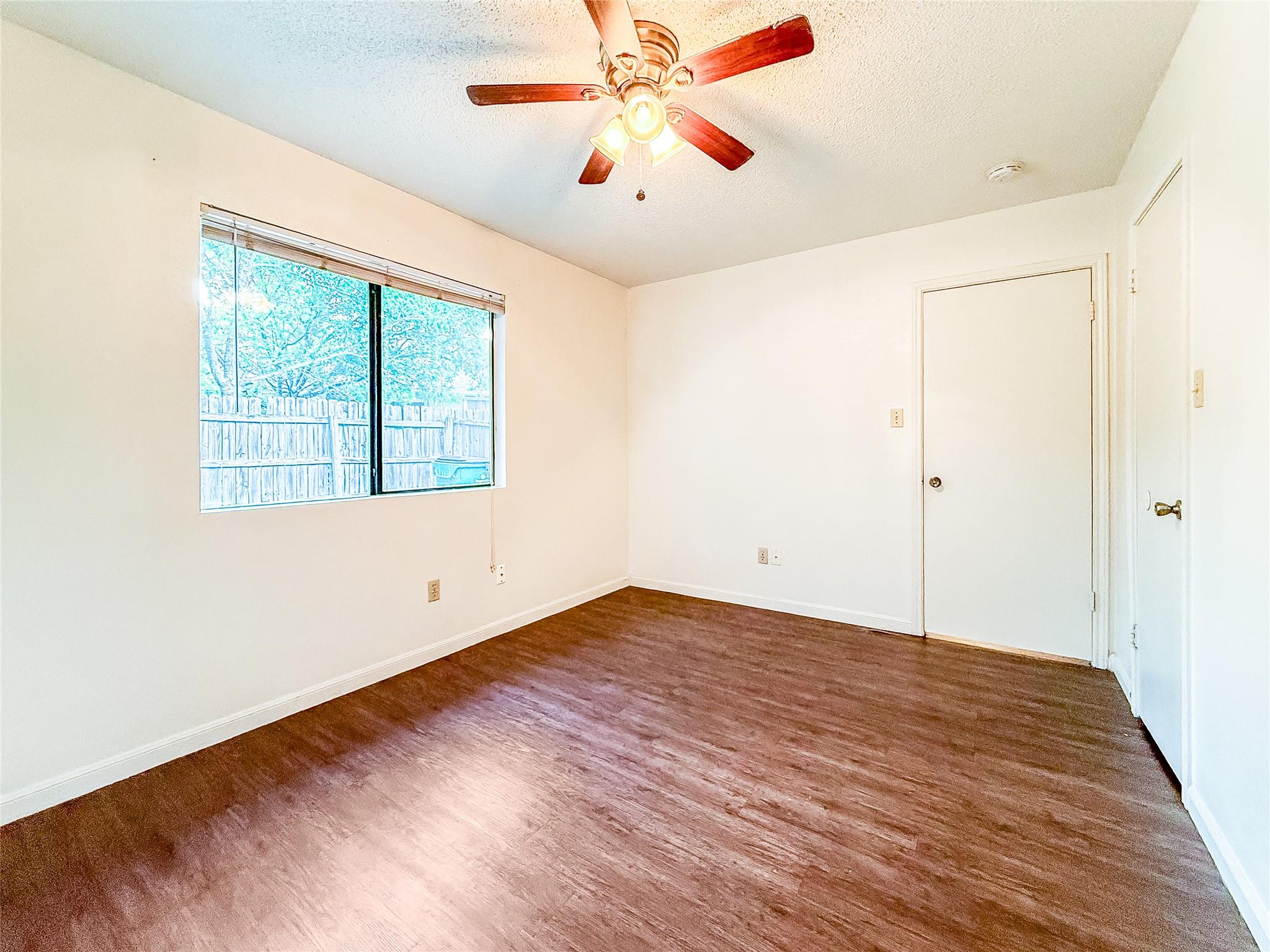 2014 Alex Ave #b Property Photo 12