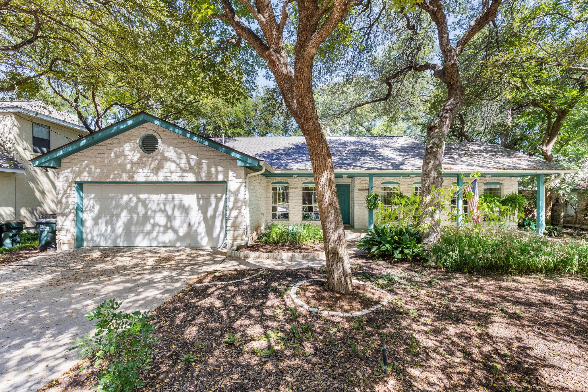134 Canyon Rd Property Photo 1