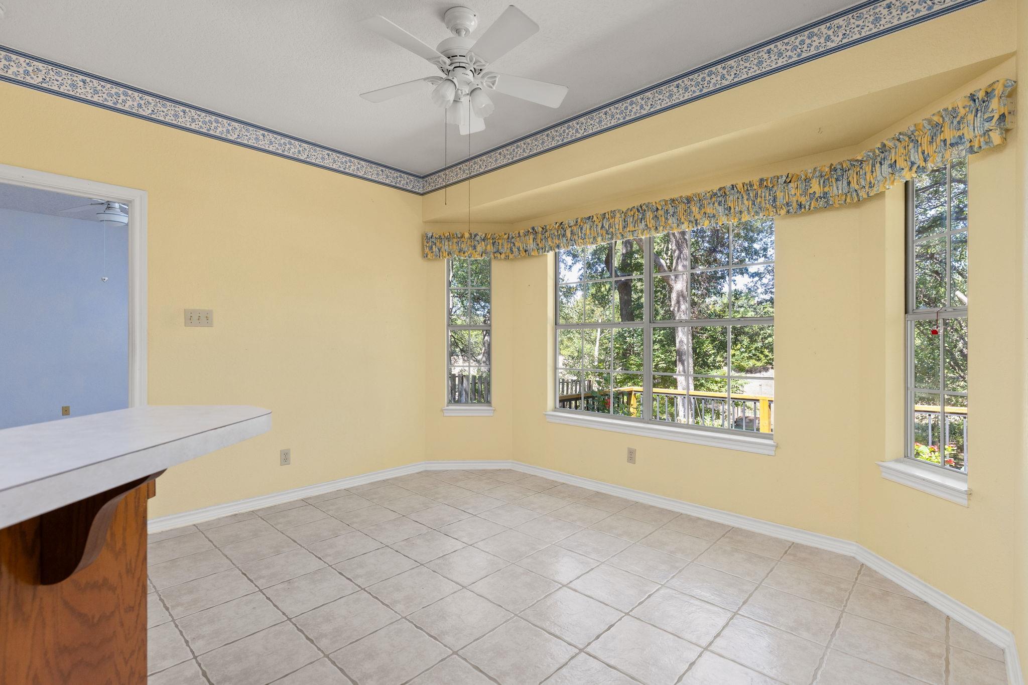 134 Canyon Rd Property Photo 10