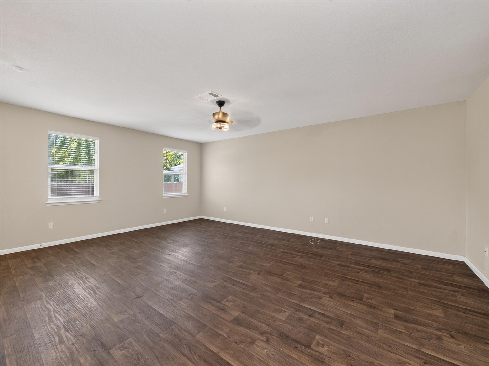 353 Blue Sage Dr Property Photo 6