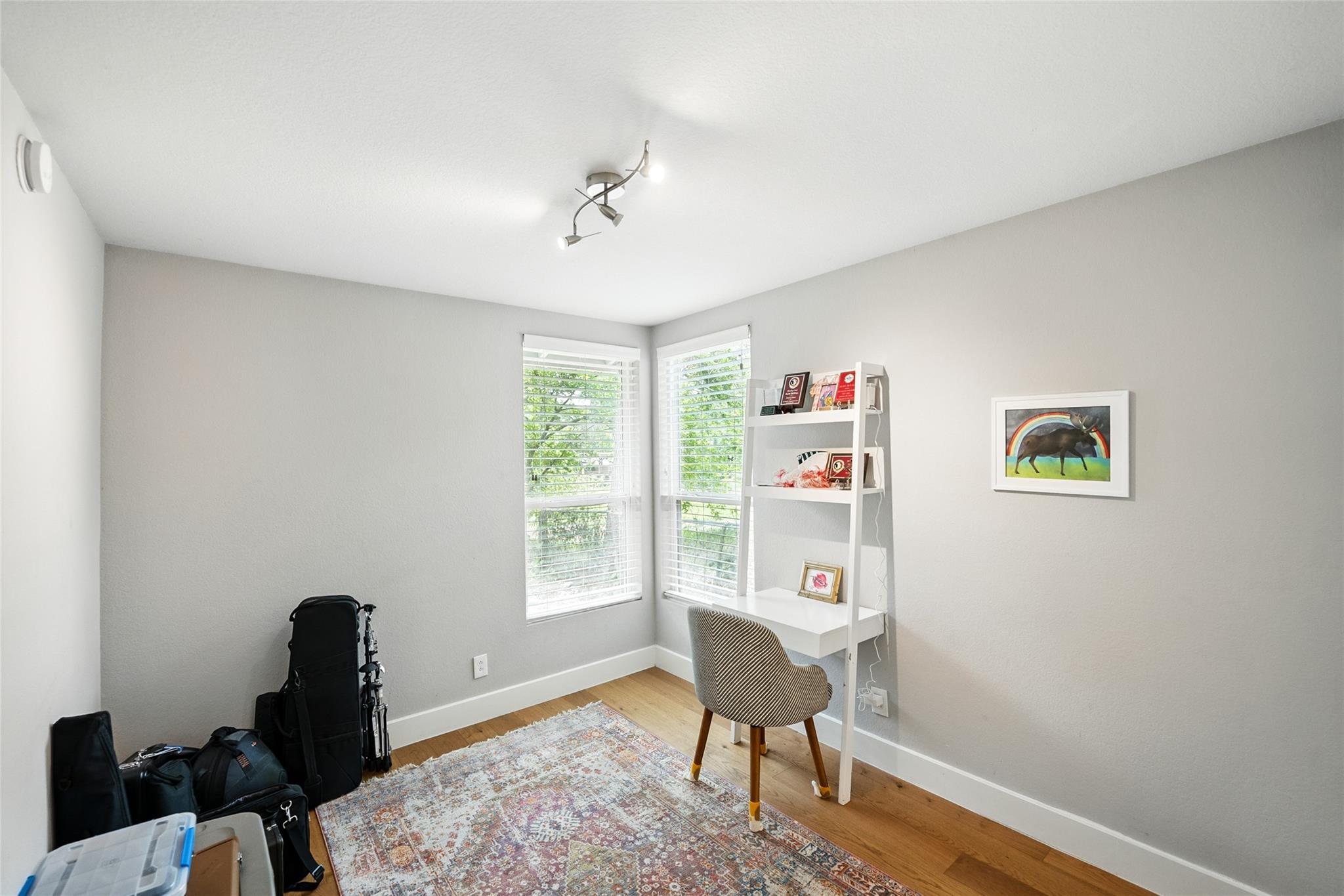 6501 Hickman Ave Property Photo 18