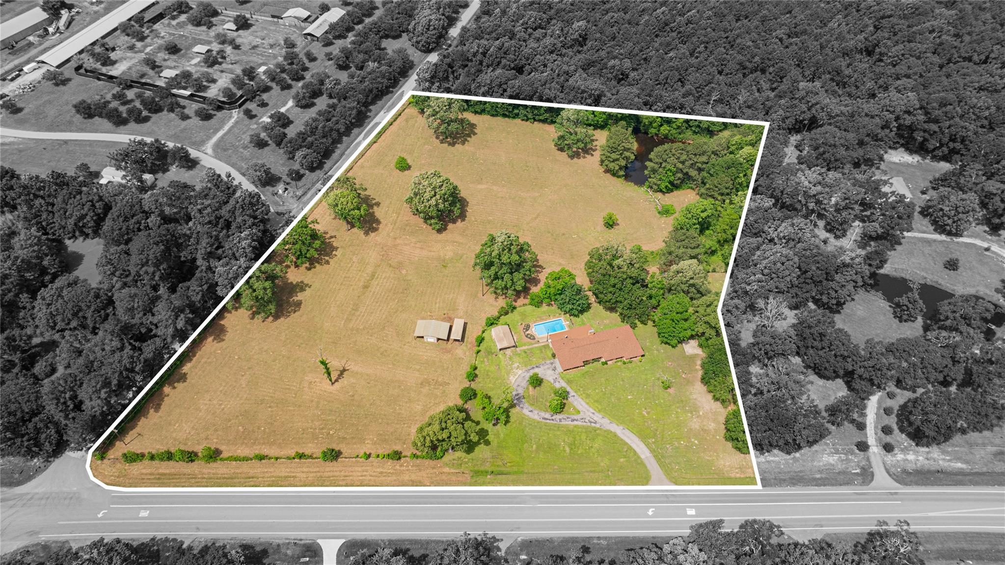 2208 Us Highway 96 None S Property Photo 1