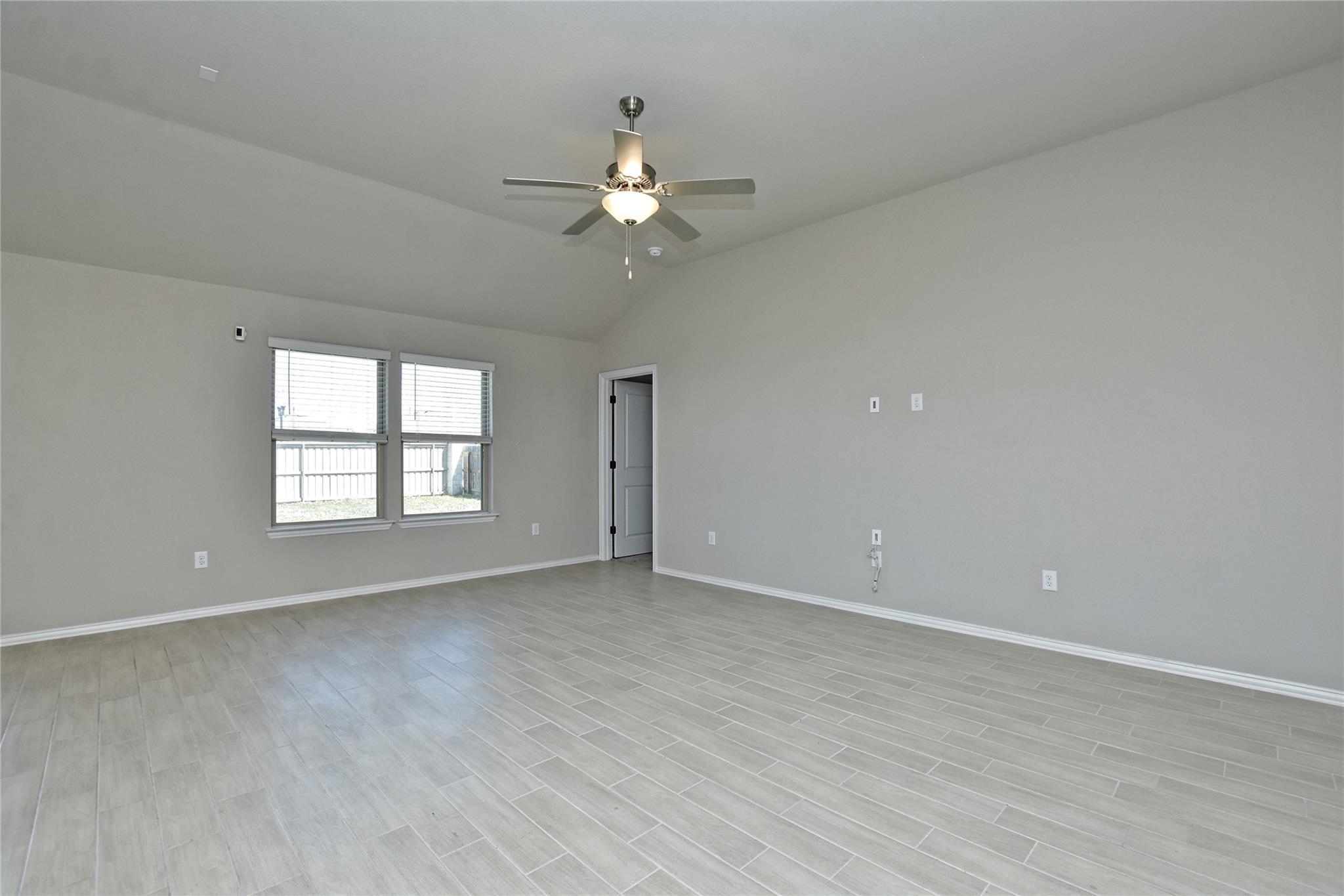 132 Periwinkle Ln Property Photo 7