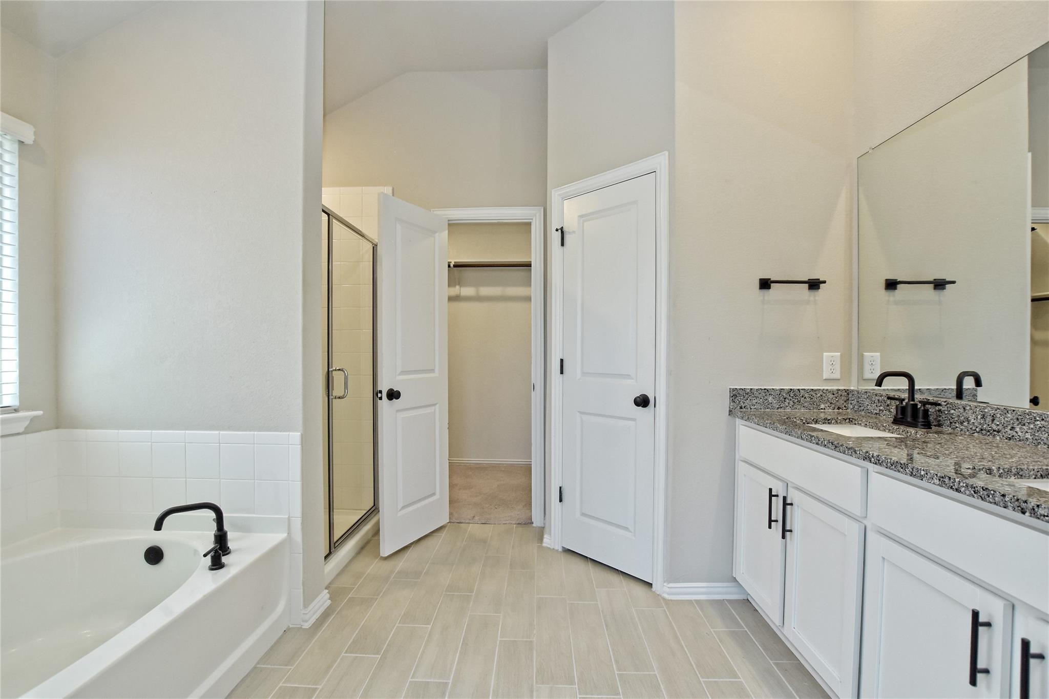 132 Periwinkle Ln Property Photo 17