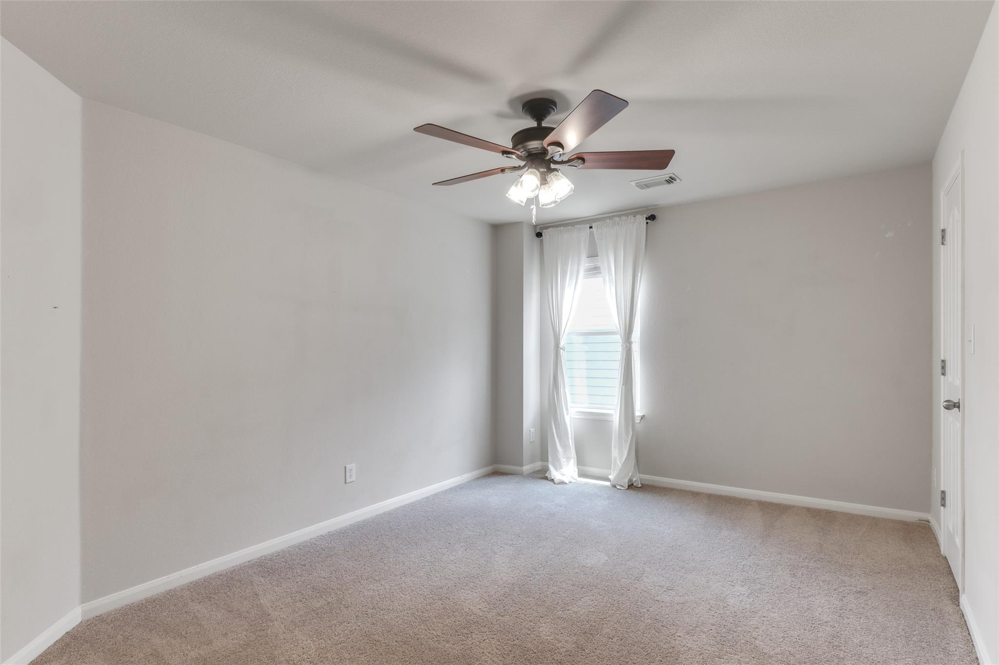 600 S Frontier Ln Property Photo 23