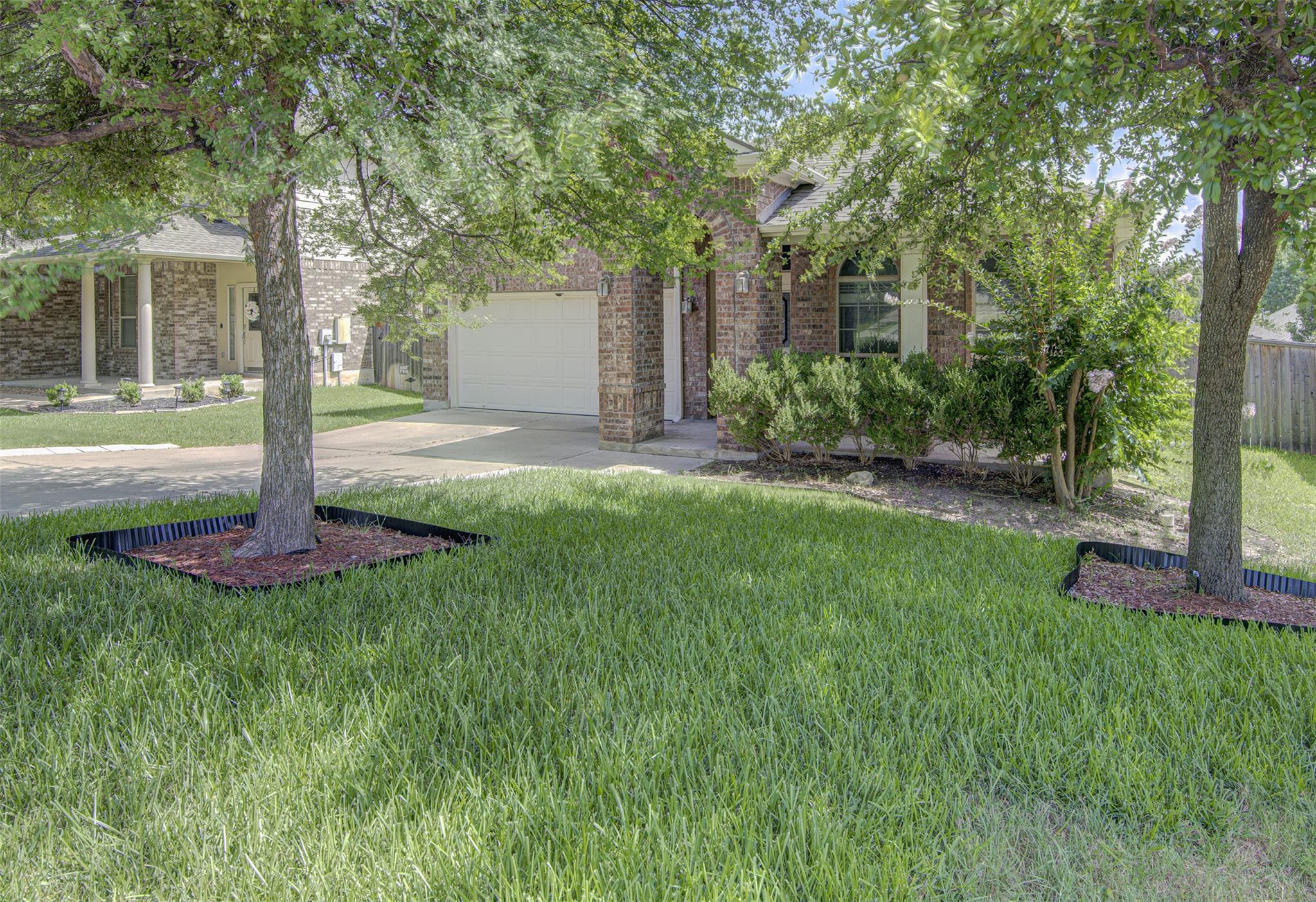 1610 Greenside Dr Property Photo 6
