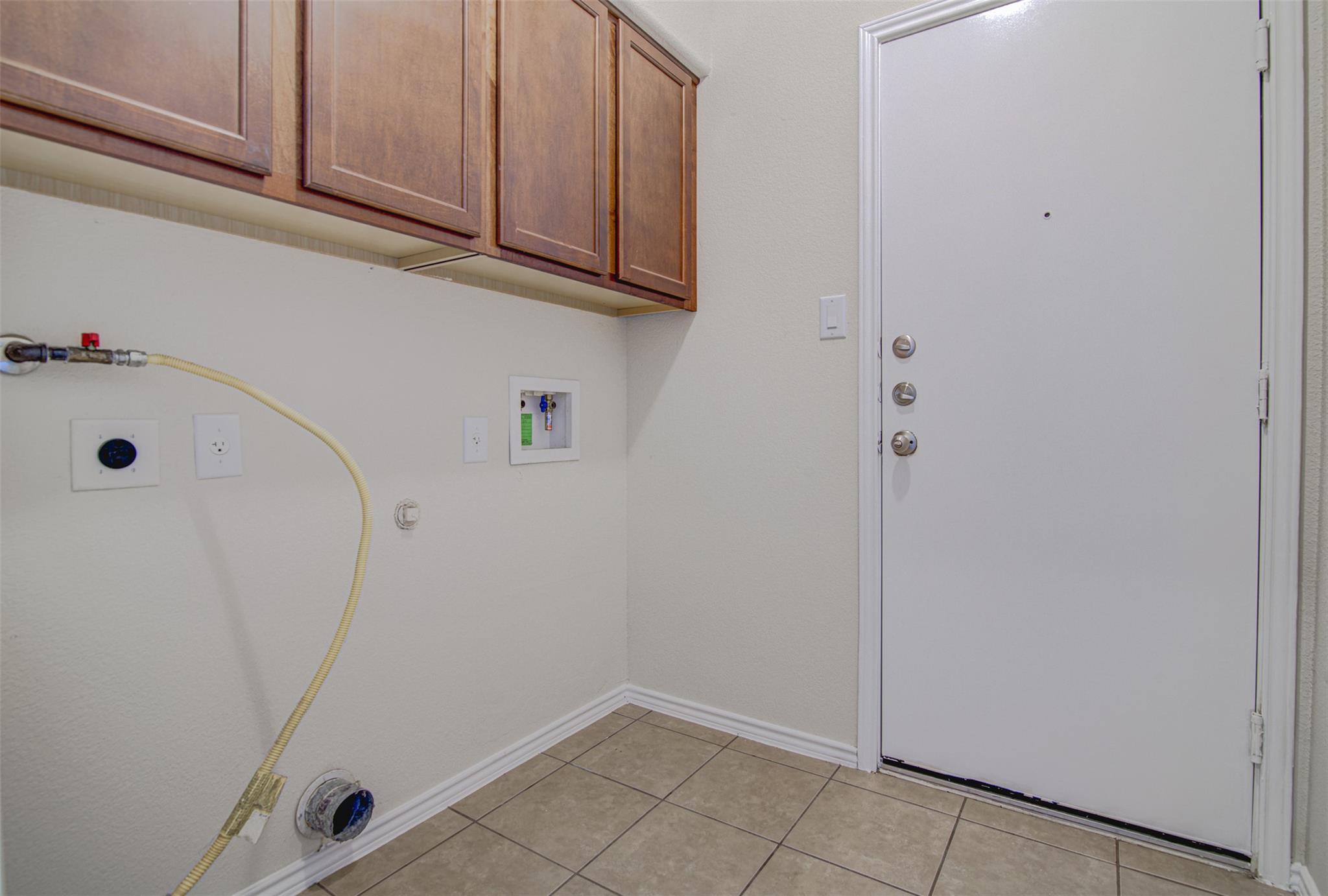 1610 Greenside Dr Property Photo 14