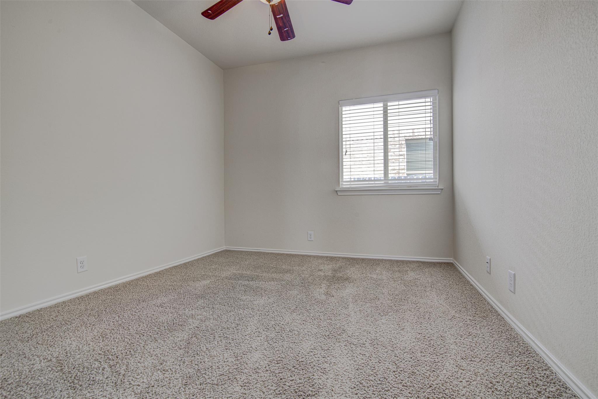 1610 Greenside Dr Property Photo 15