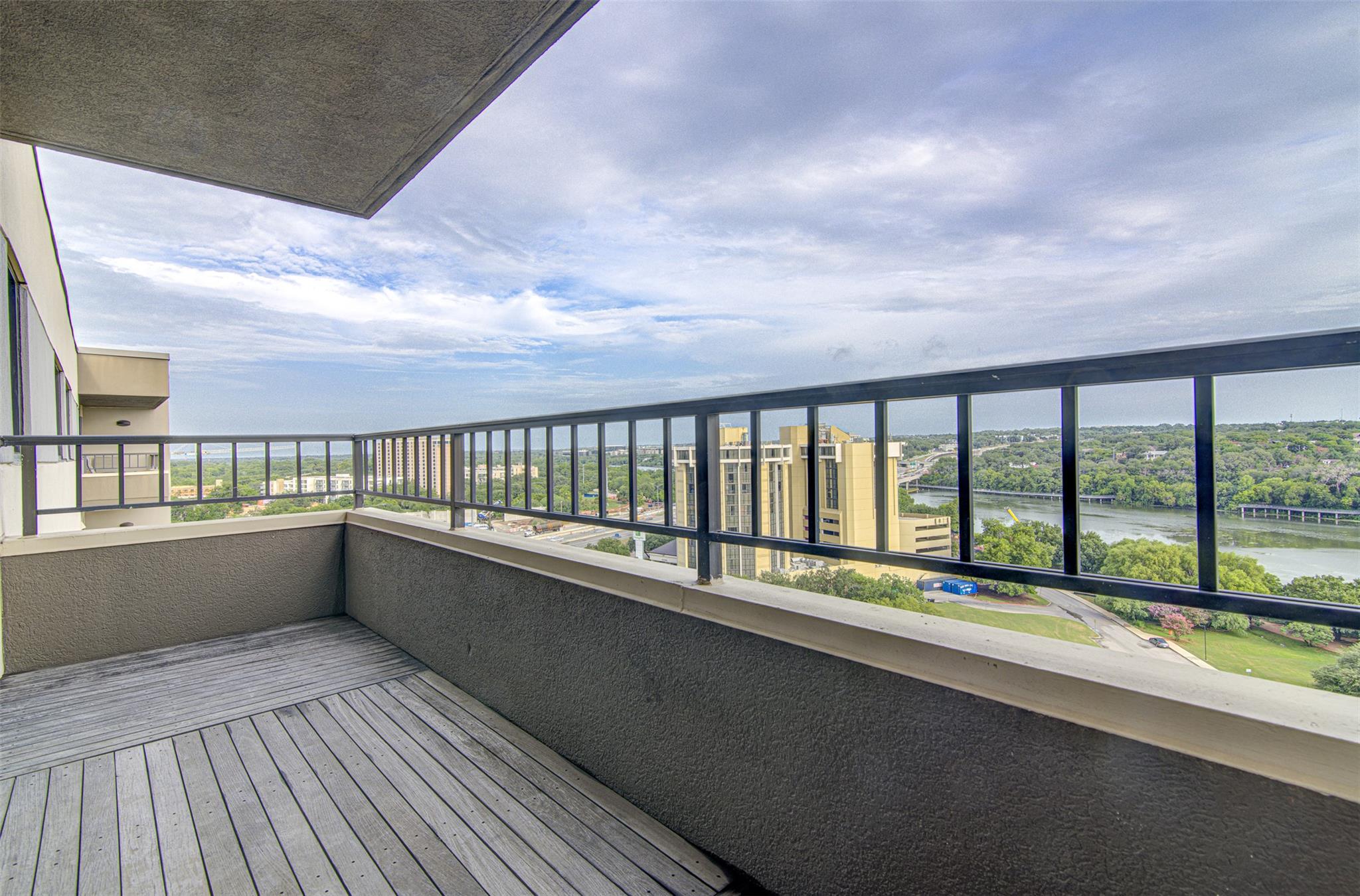 40 N Interstate 35 Hwy #pa1 Property Photo 23