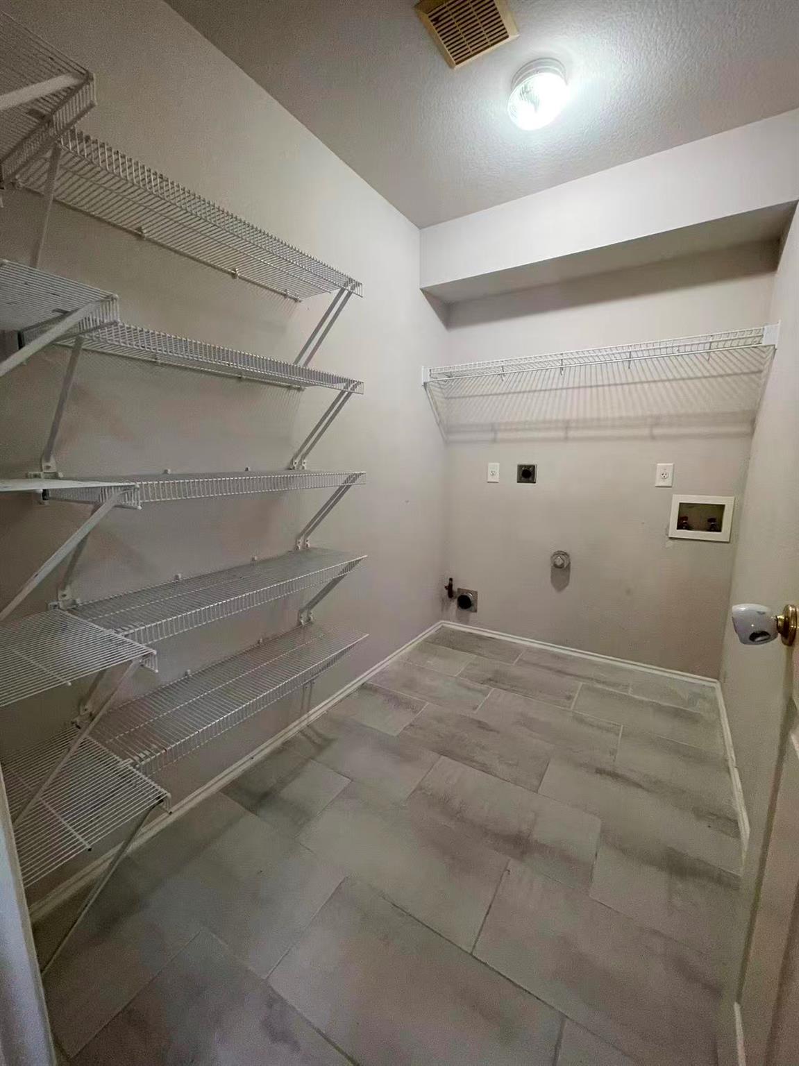 2416 Socorro Bnd Property Photo 5