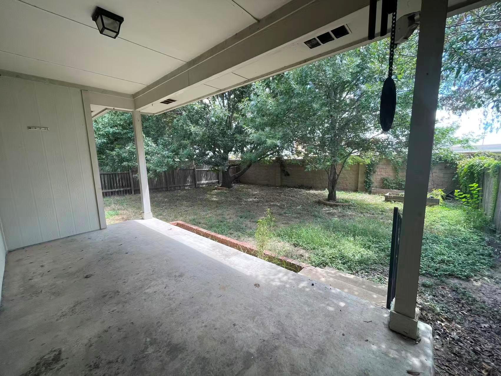 2416 Socorro Bnd Property Photo 20