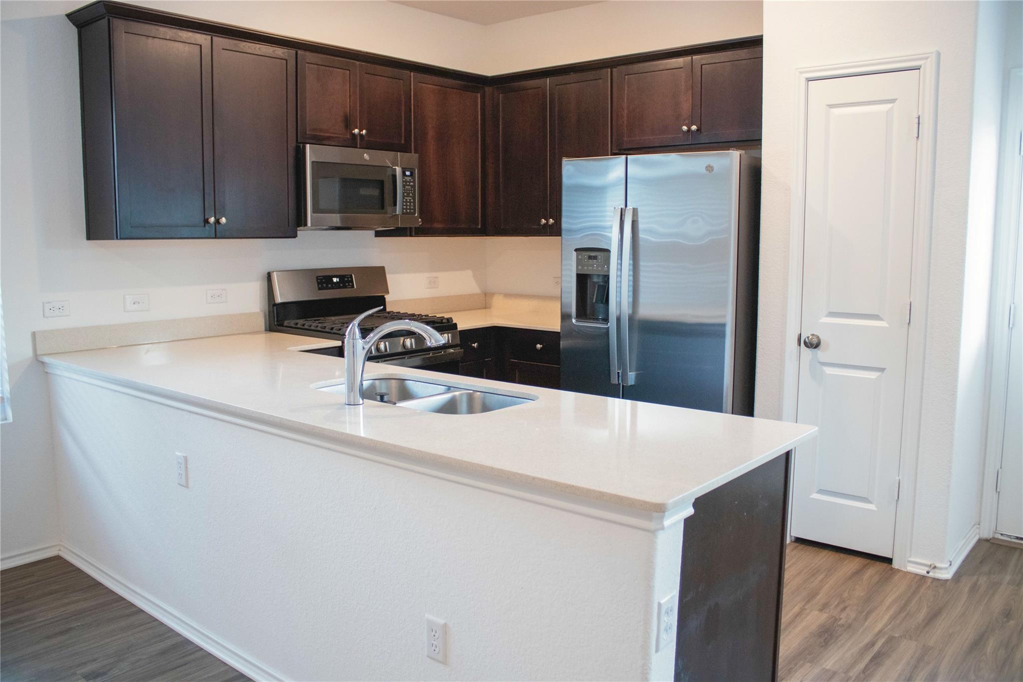 13801 Tordillo Dr Property Photo 8