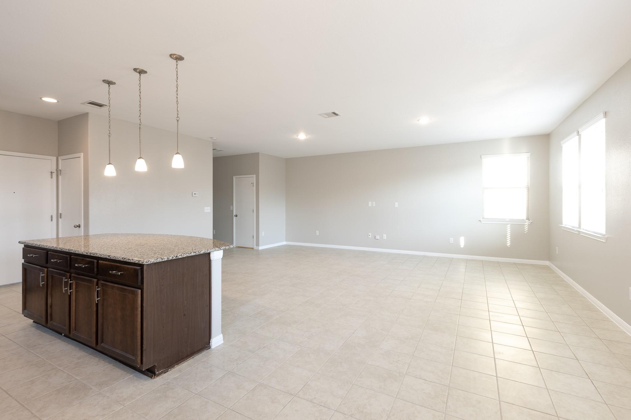 245 Pearl Way Property Photo 16