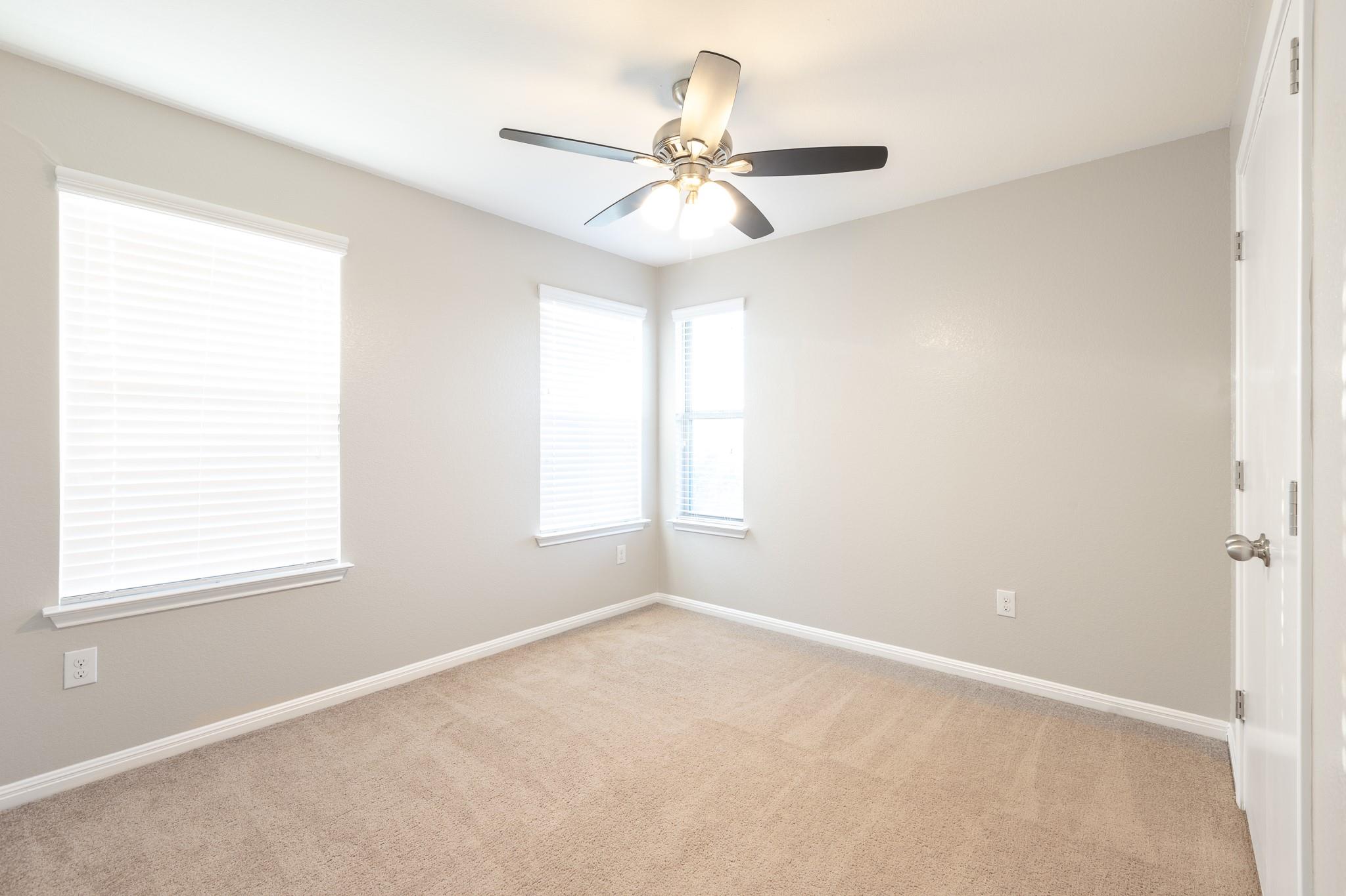 245 Pearl Way Property Photo 22