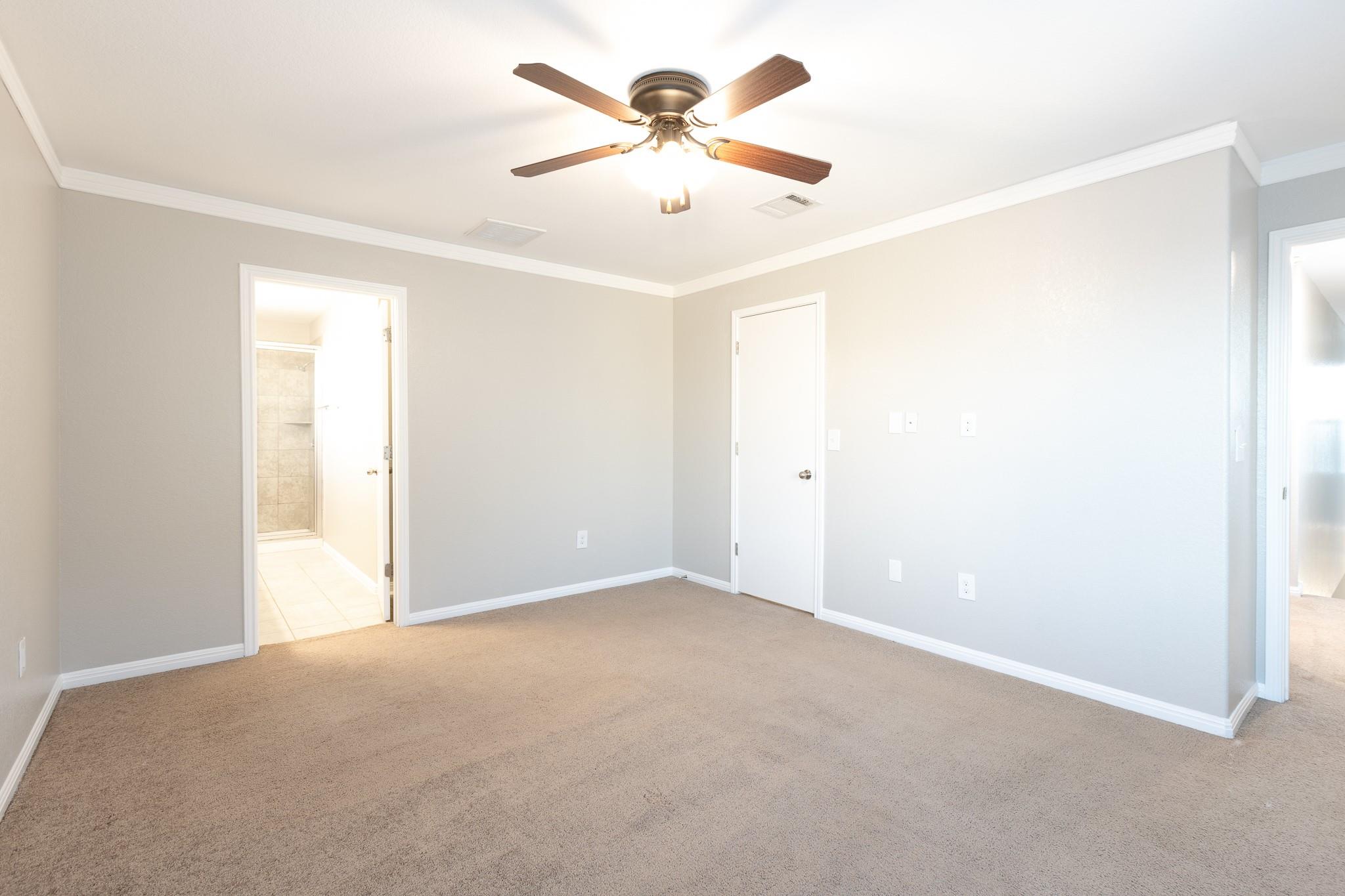 245 Pearl Way Property Photo 24
