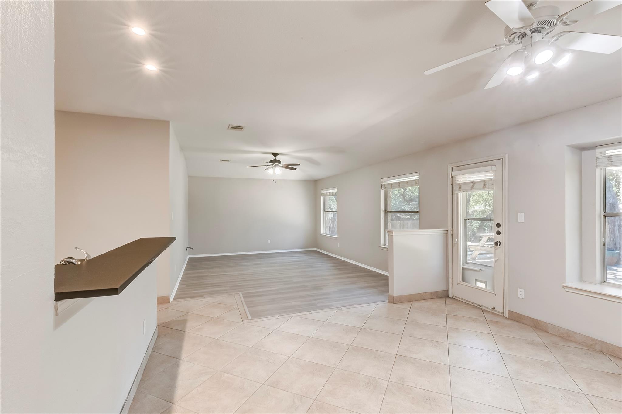1111 Fossil Cv Property Photo 7