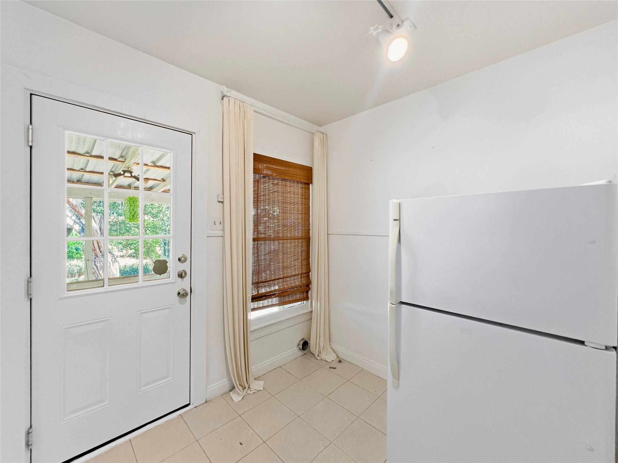 1407 Drake Ave Property Photo 8
