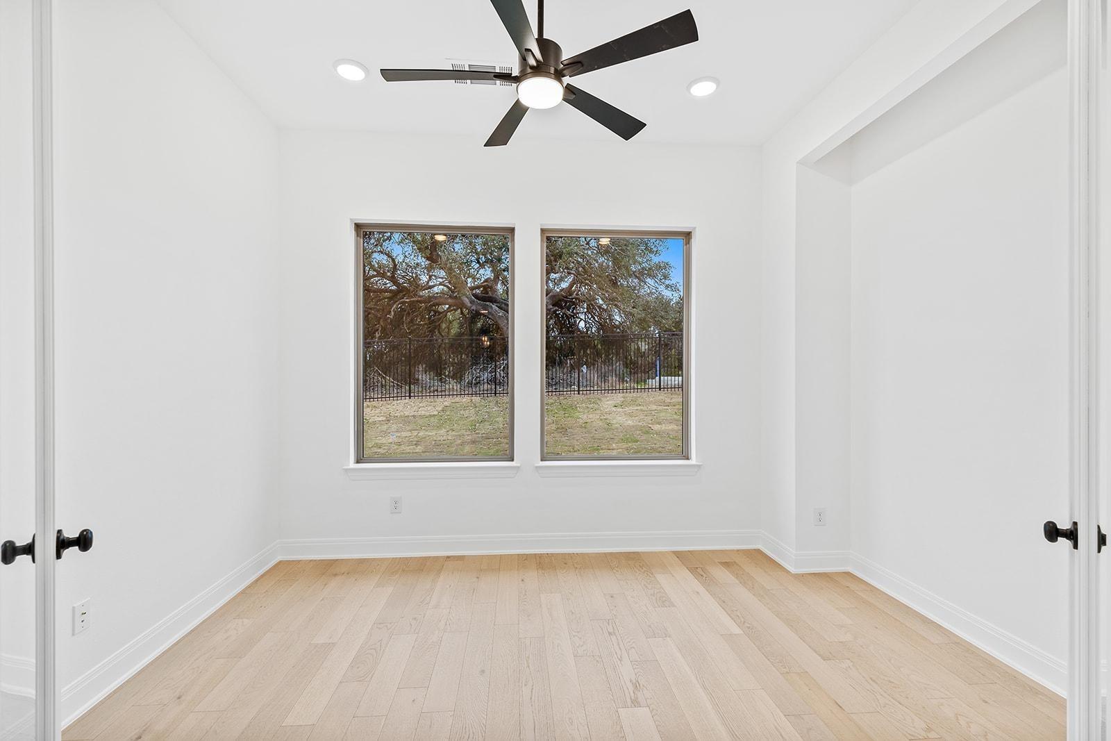 17705 Absinthe Dr Property Photo 4