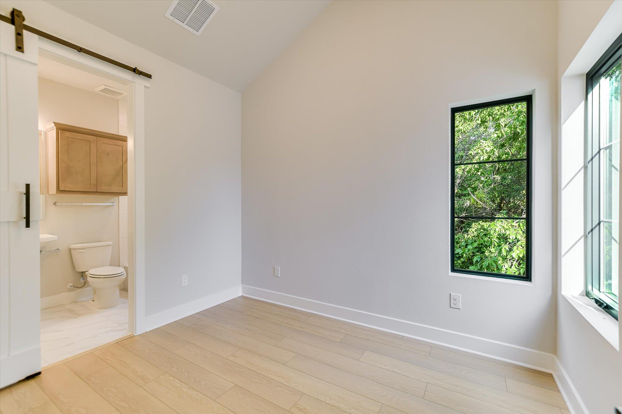 114 Lightsey Rd #2 Property Photo 13