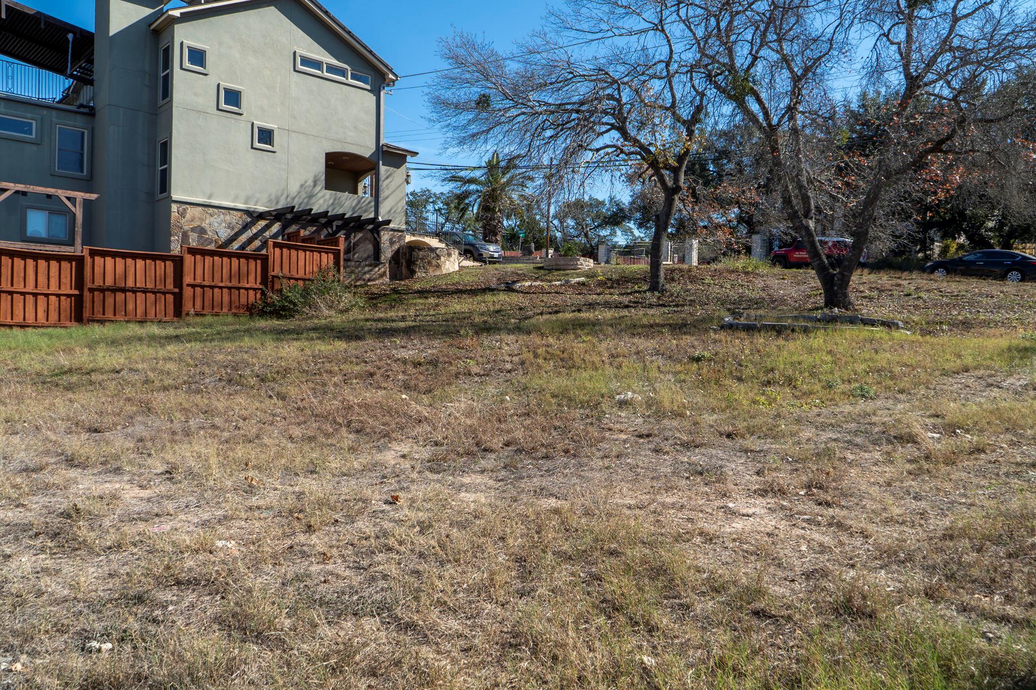 12802 Thomas St Property Photo 10