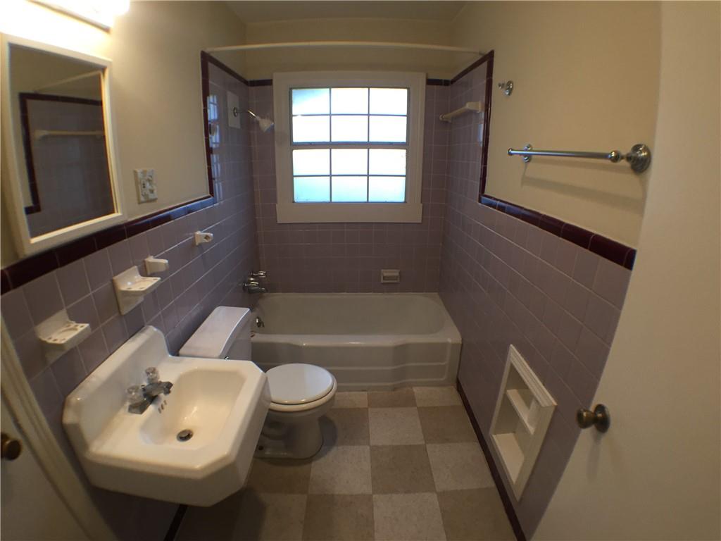 921 Keith Ln Property Photo 8
