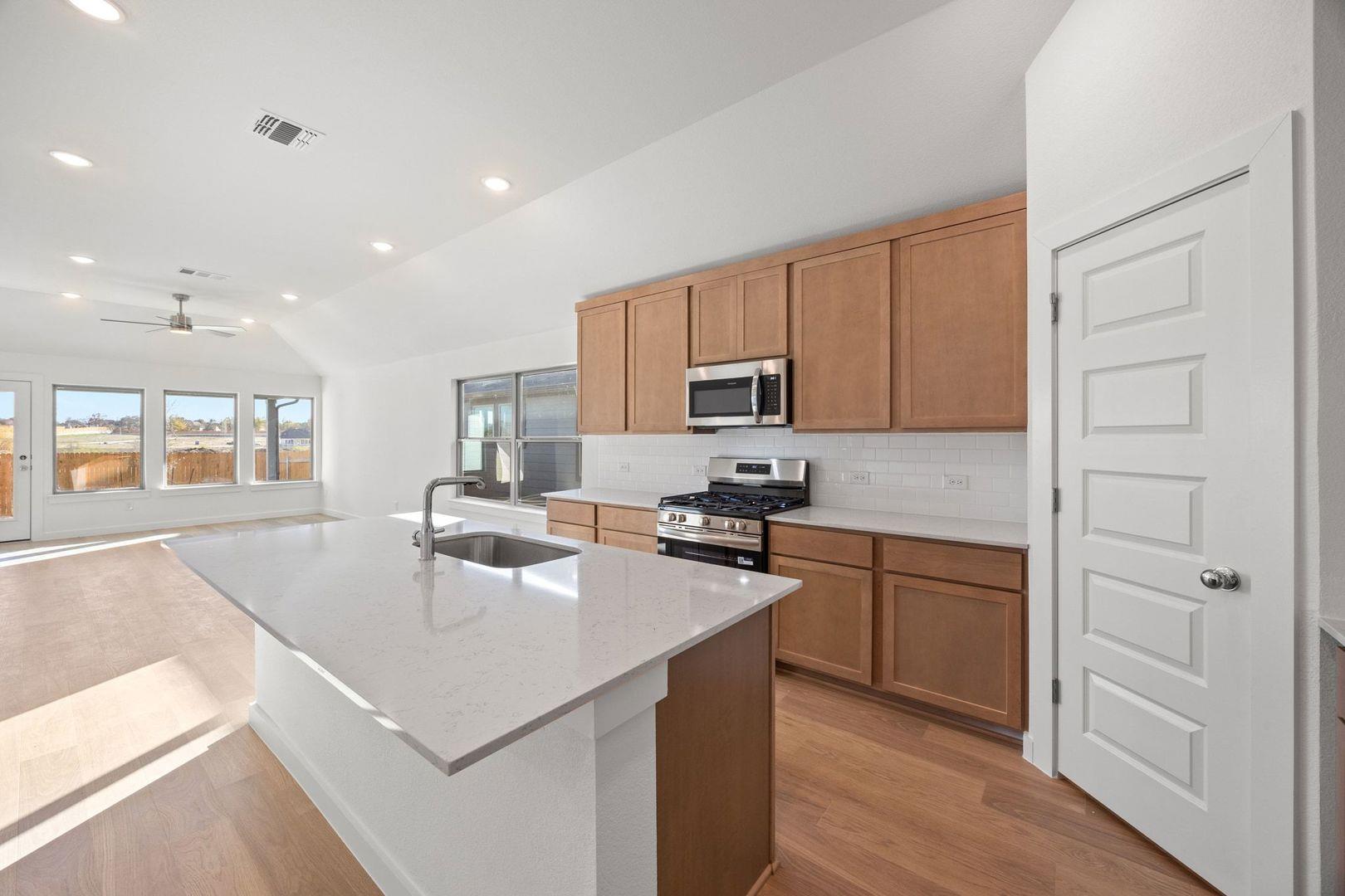 116 Melrose St Property Photo 12