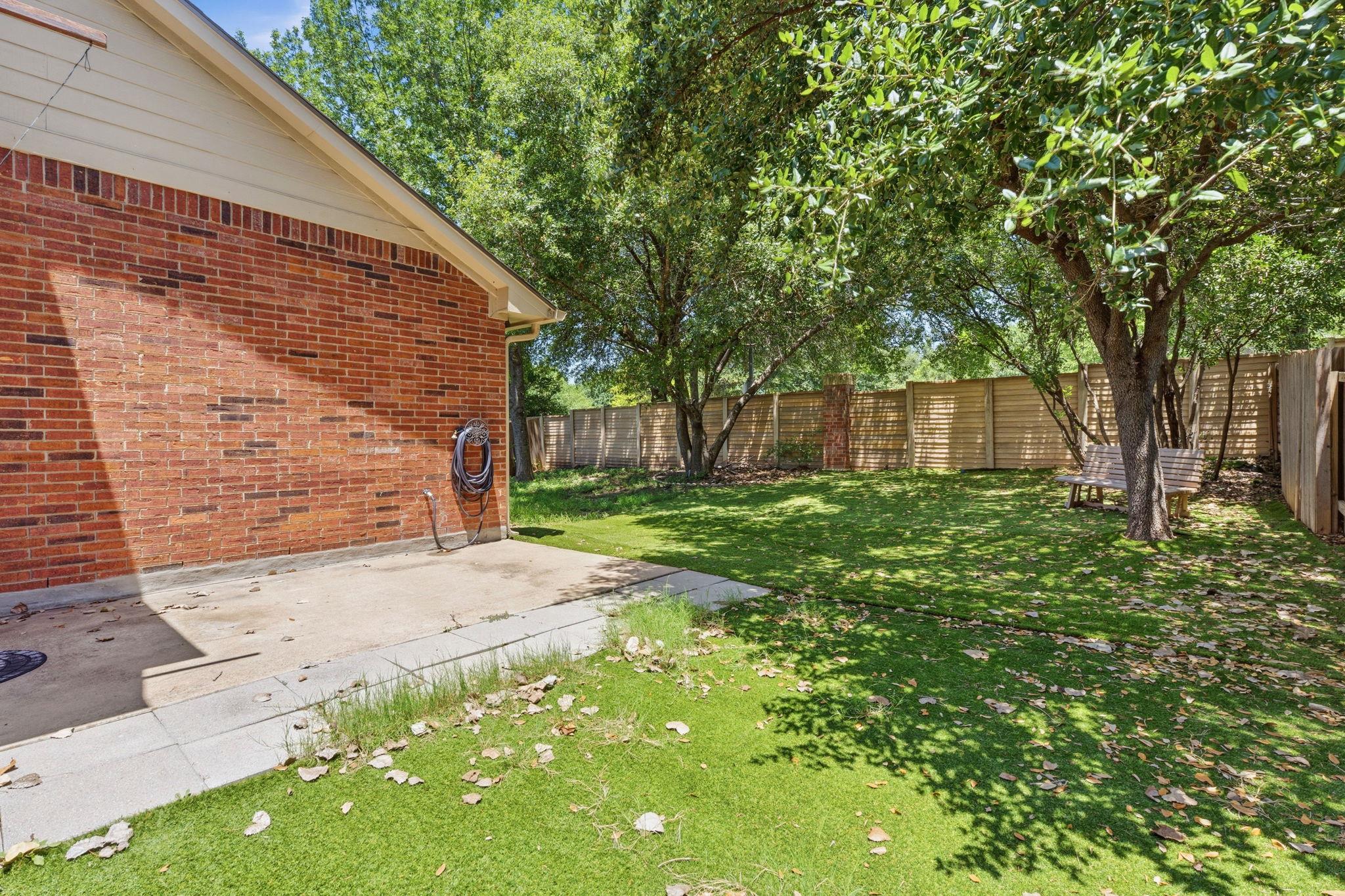 1904 Montana Sky Dr Property Photo 22
