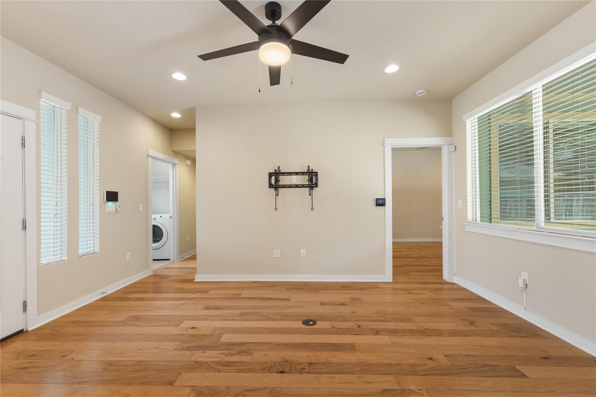1301 Casey St #a Property Photo 8