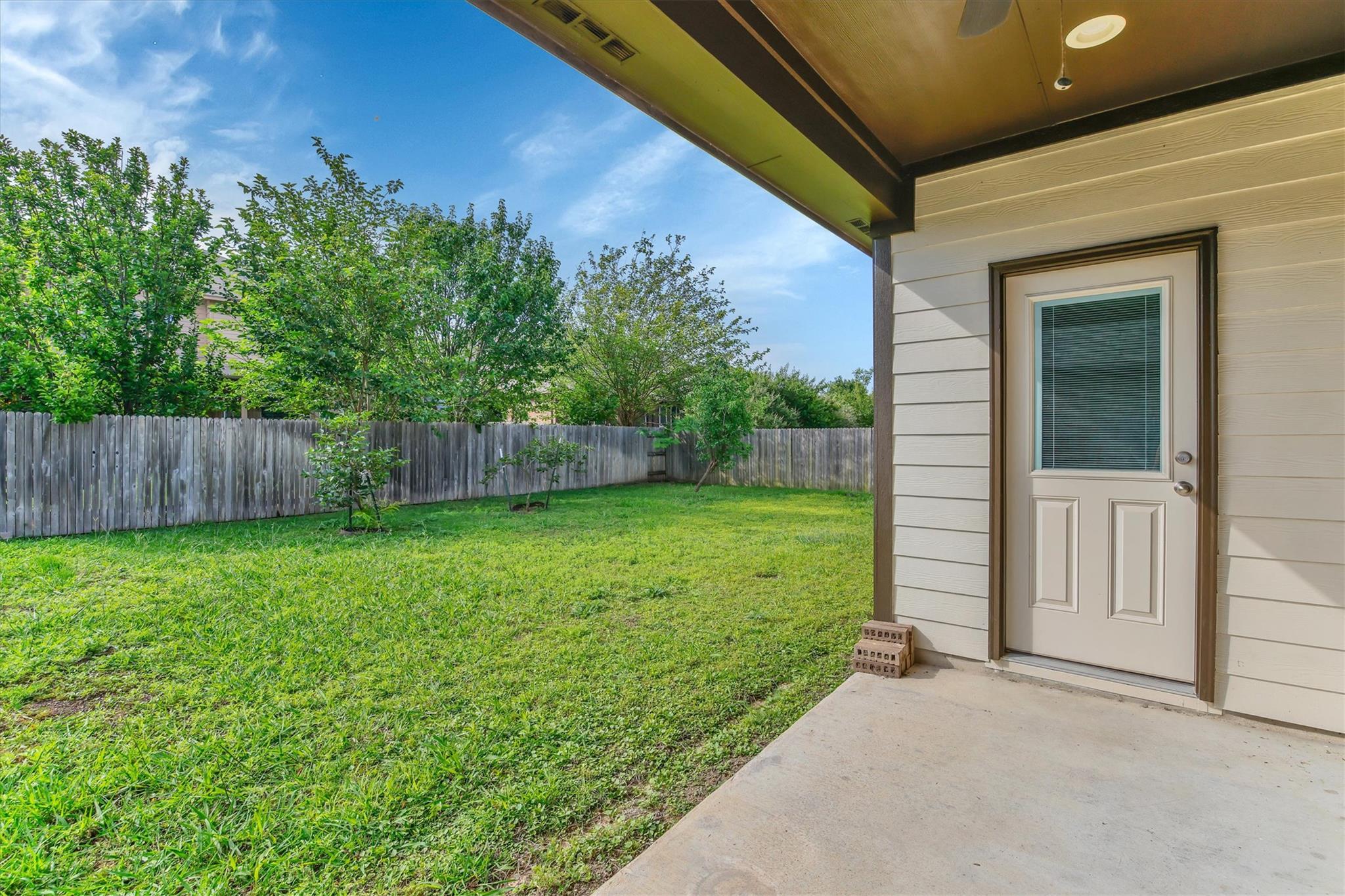 17408 Silent Harbor Loop Property Photo 32