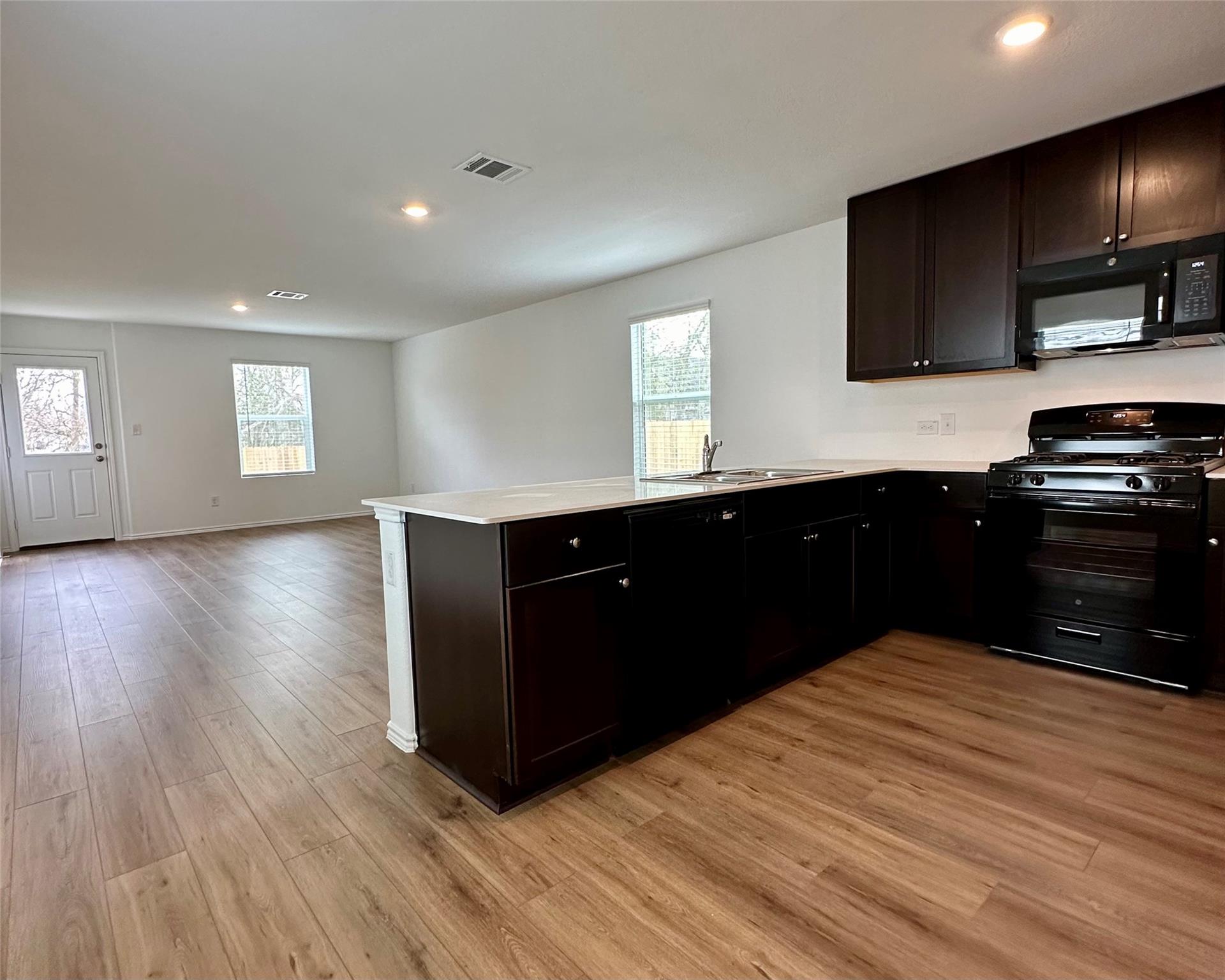 53 Trinity Cir Property Photo 1