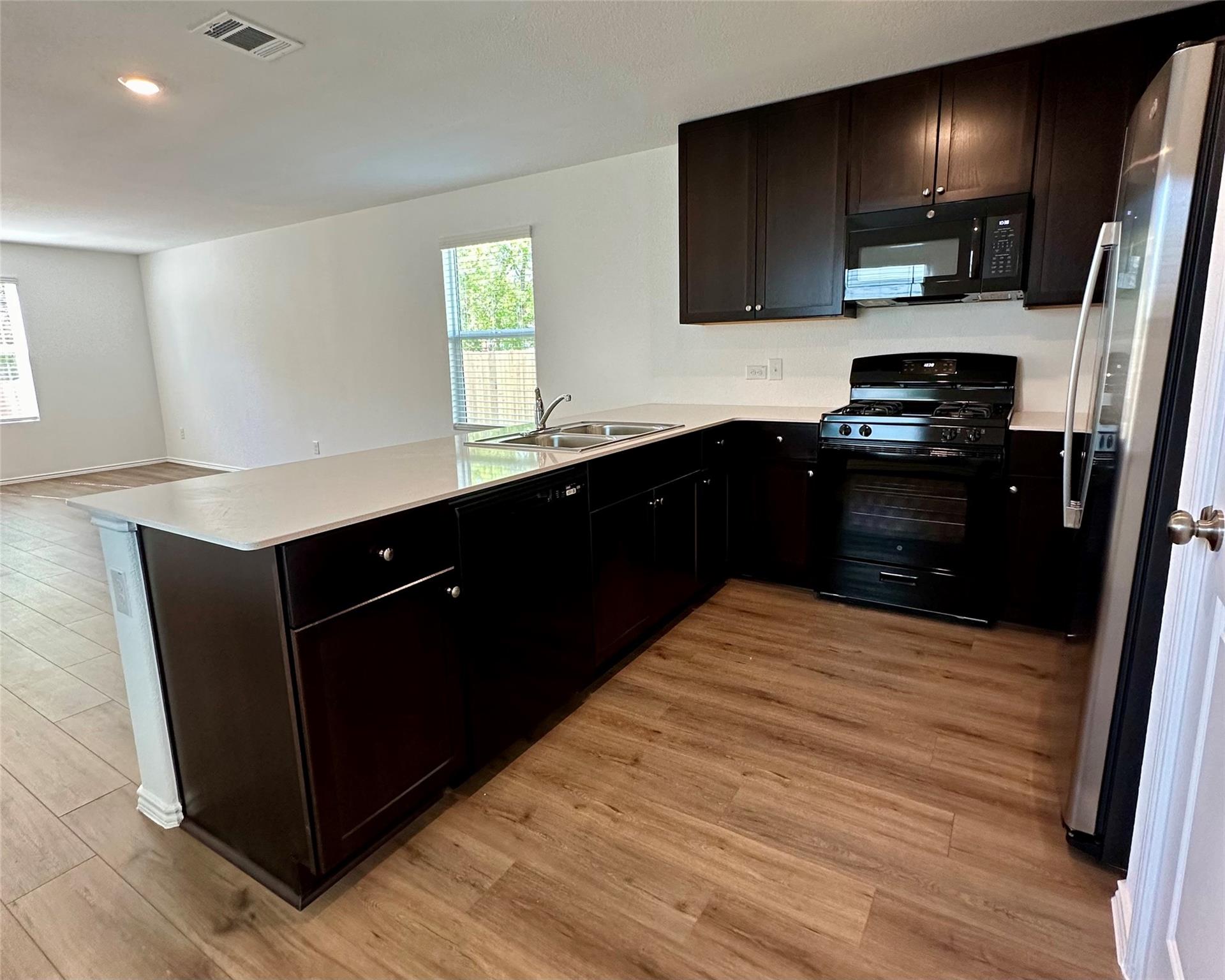 53 Trinity Cir Property Photo 7