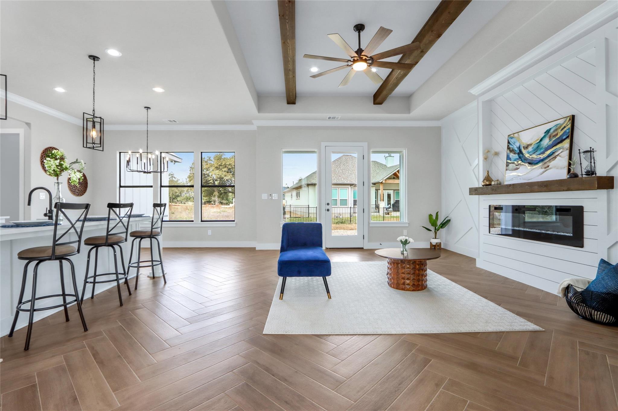 805 John Price Property Photo 7