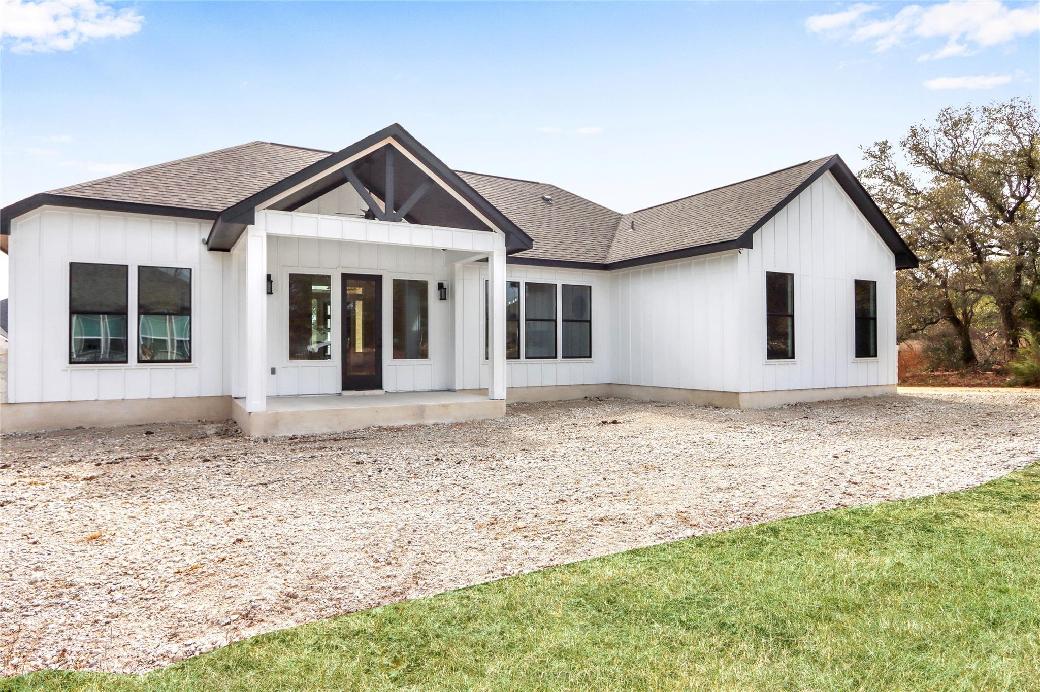 805 John Price Property Photo 35
