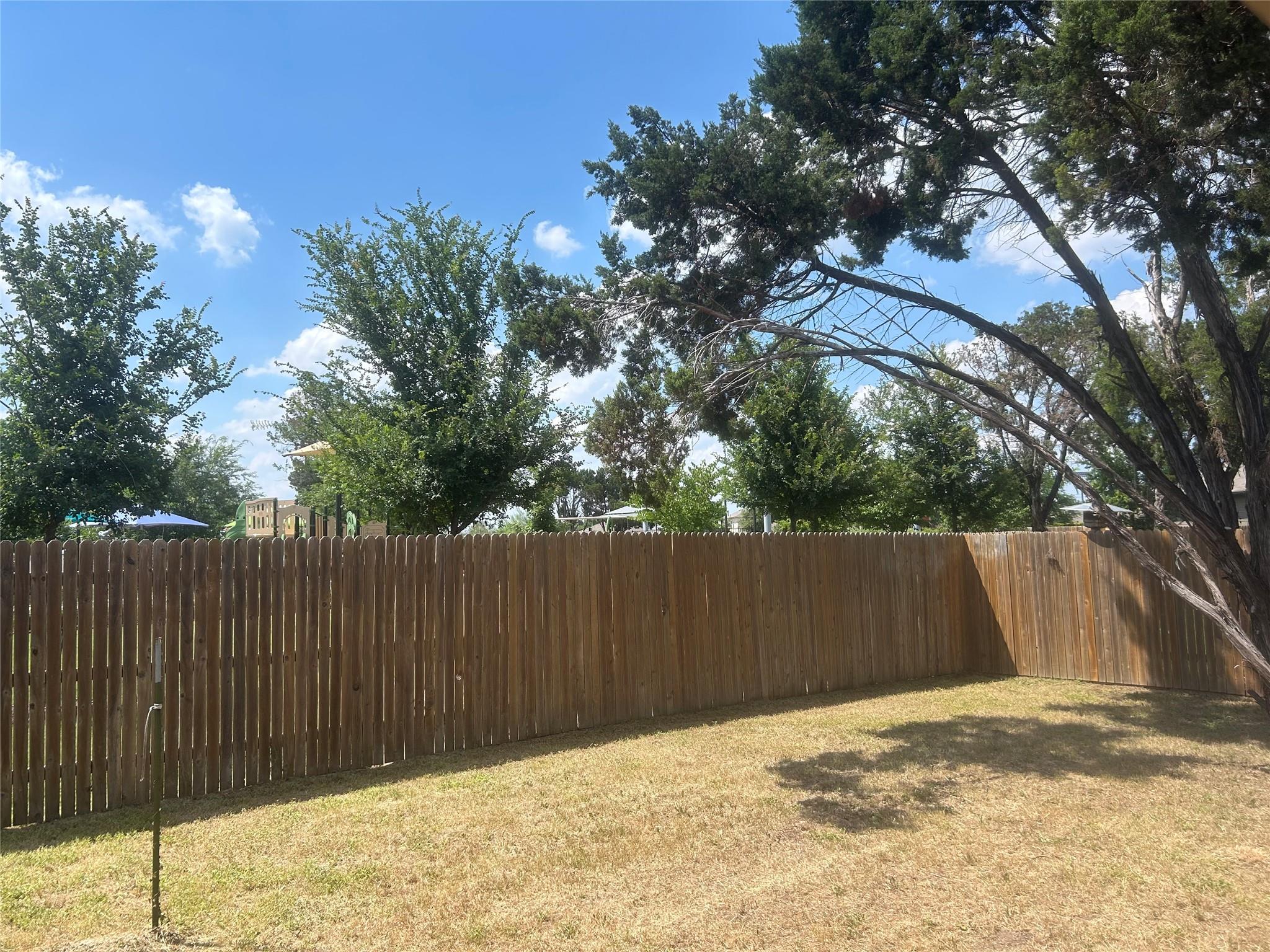 3501 Blazeby Dr Property Photo 29