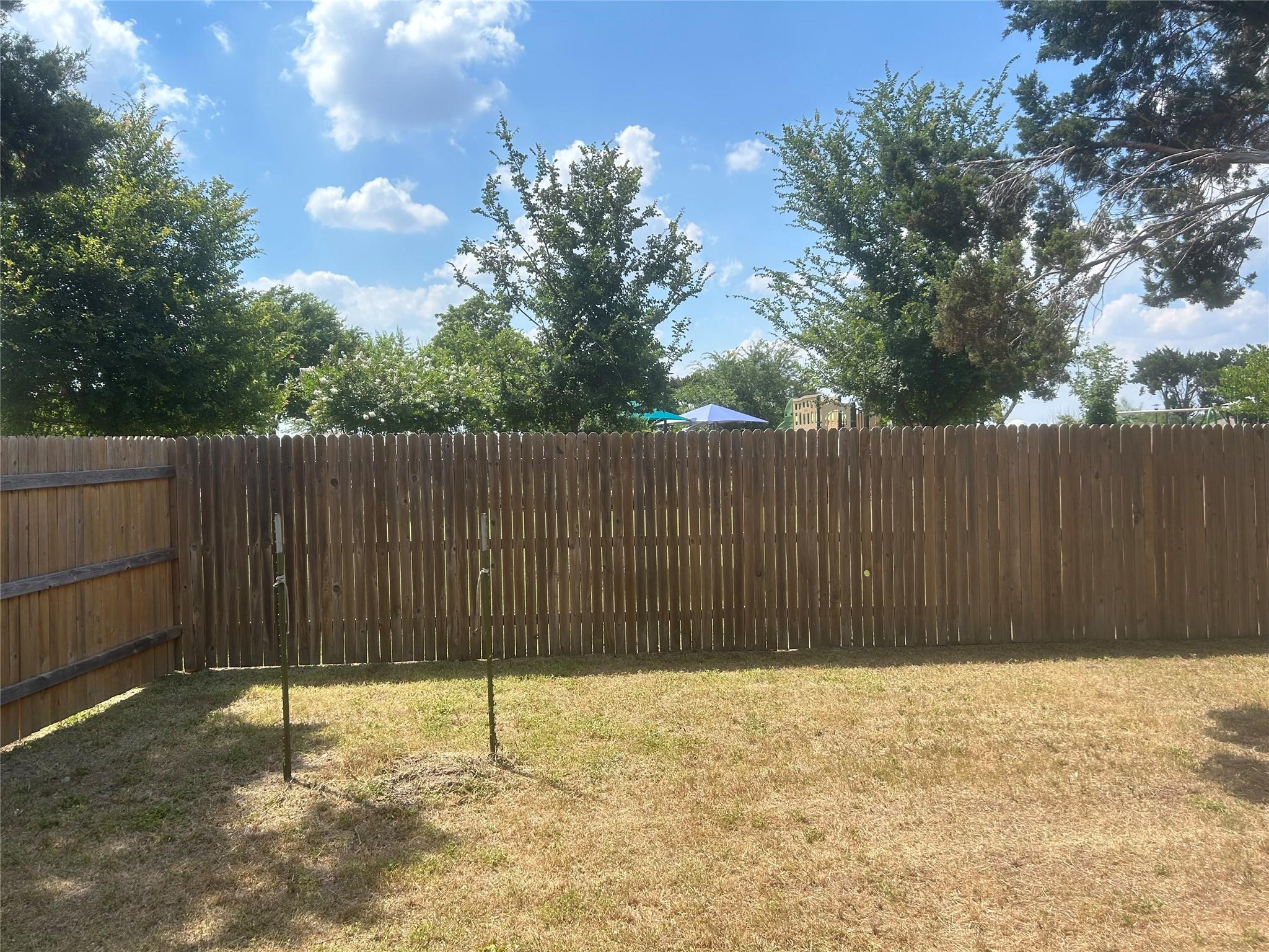 3501 Blazeby Dr Property Photo 31