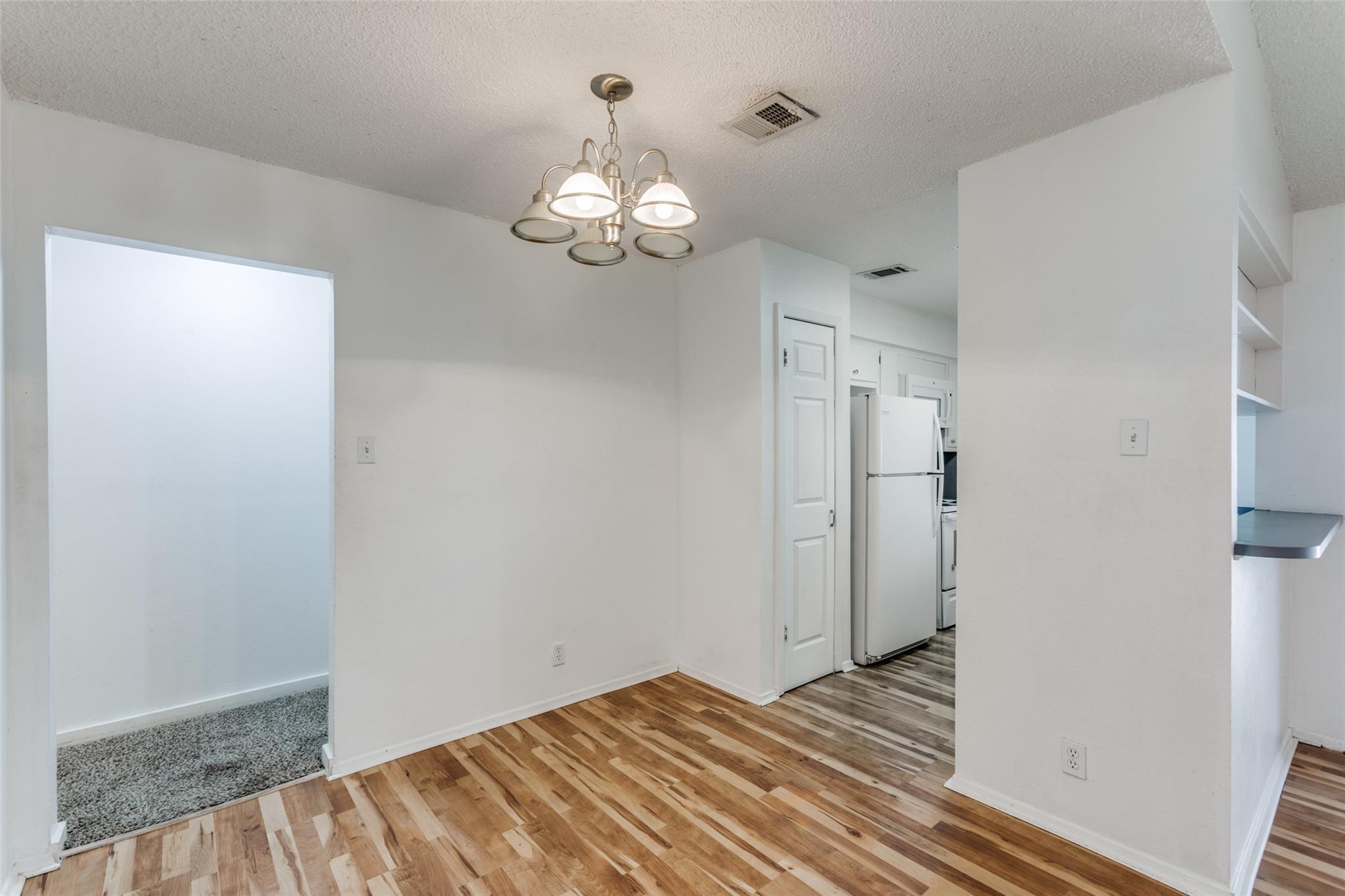 6916 Scenic Brook Dr #b Property Photo 4
