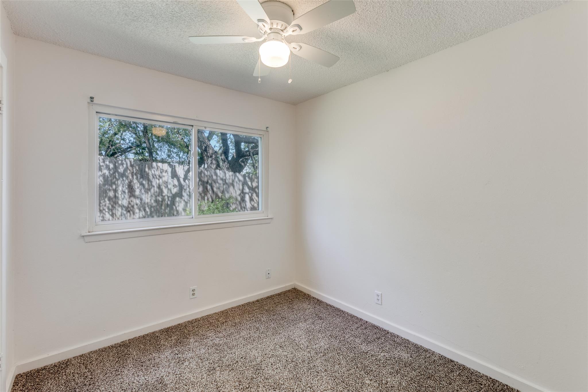 6916 Scenic Brook Dr #b Property Photo 10